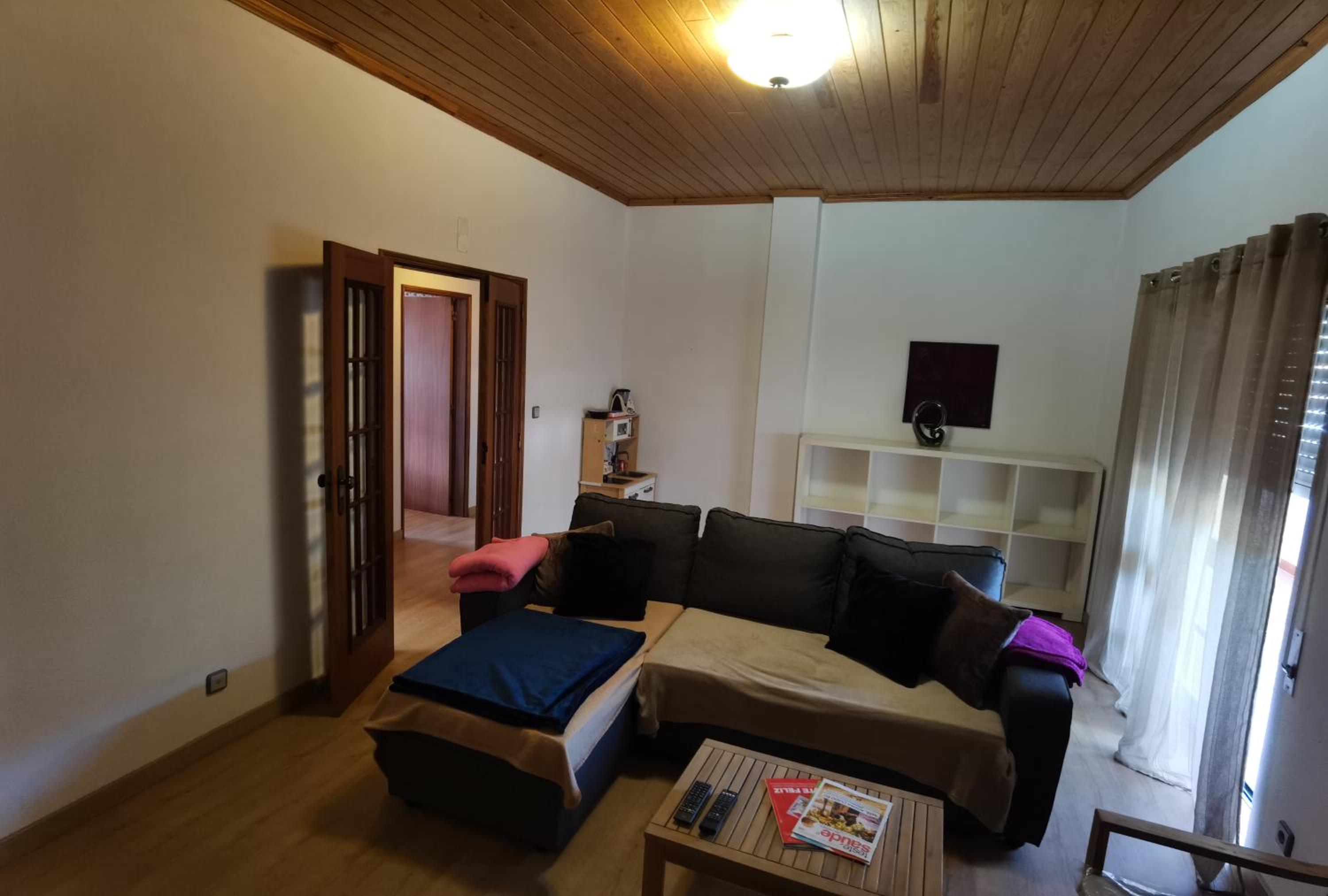 Apartment with Mountain View - Photo 6