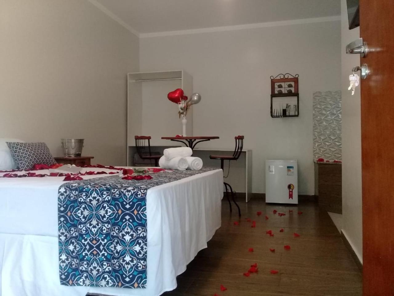 King Room with Spa Bath photo 2