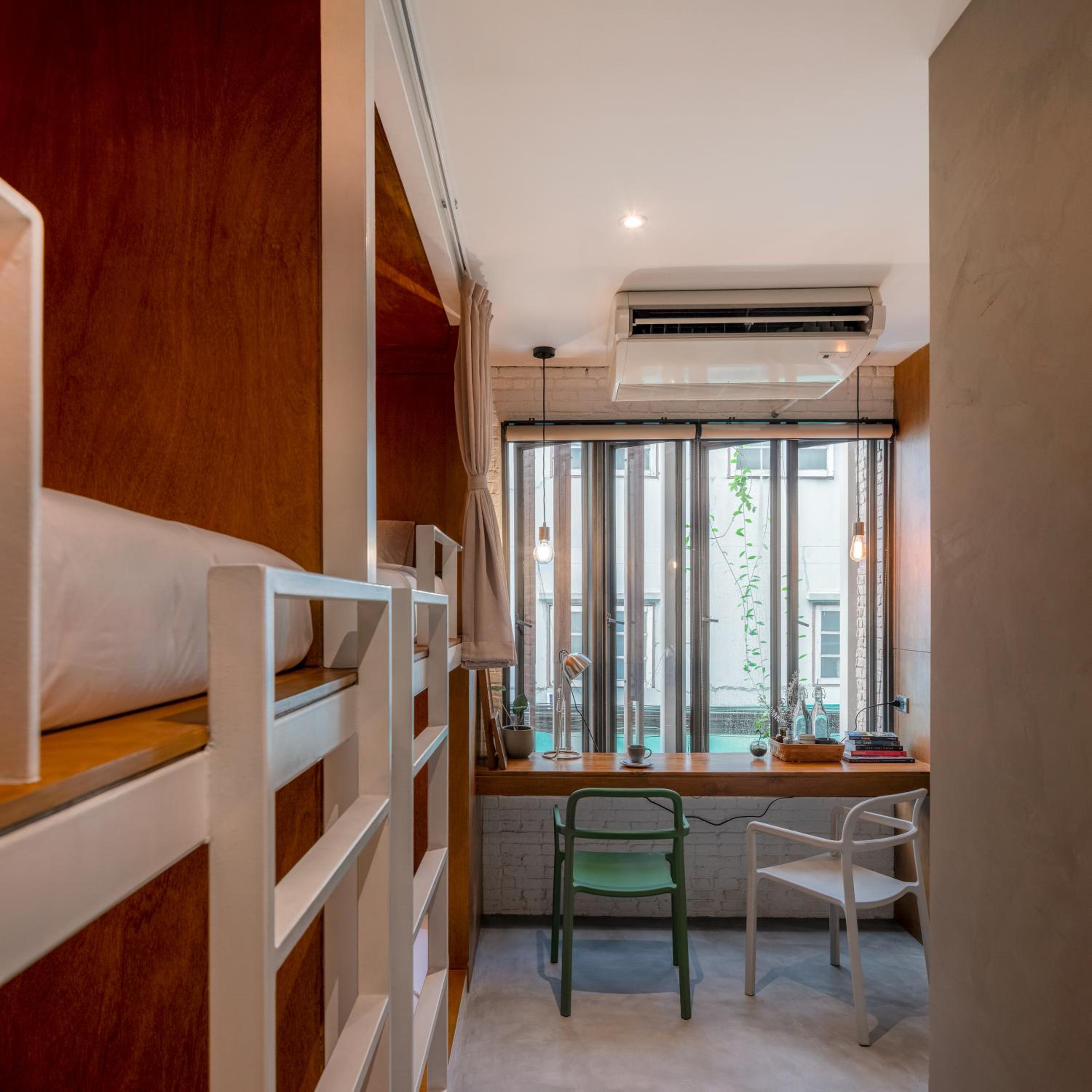 Bed in 8-Bed Mixed Dormitory Room photo 2
