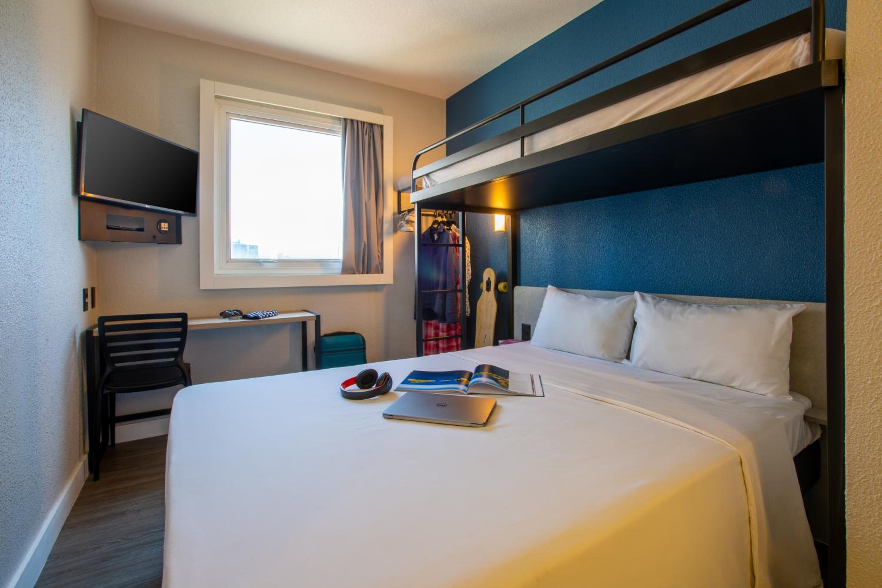 Superior Triple Room with One Double Bed and One Bunk Bed