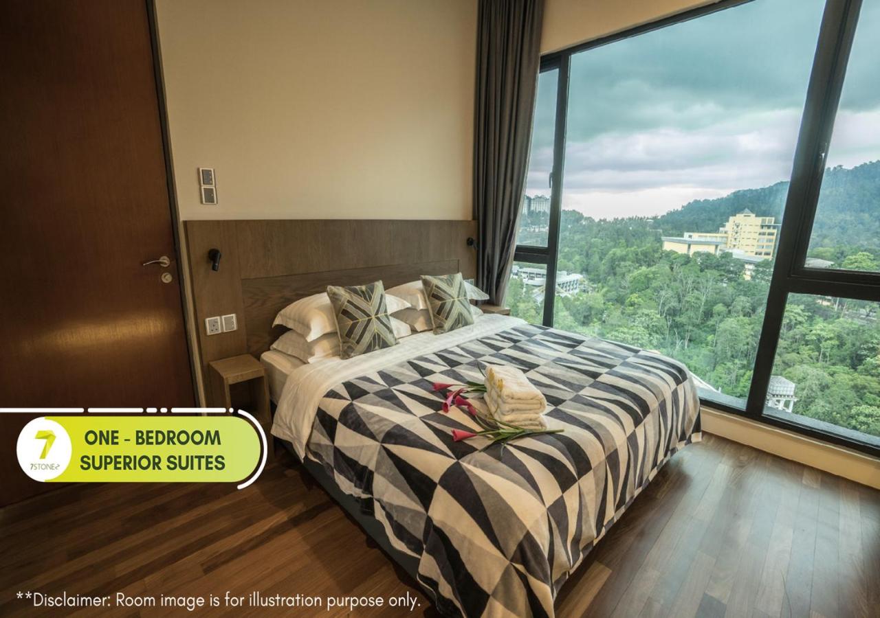 Superior King Suite (High Zone) - Photo 2