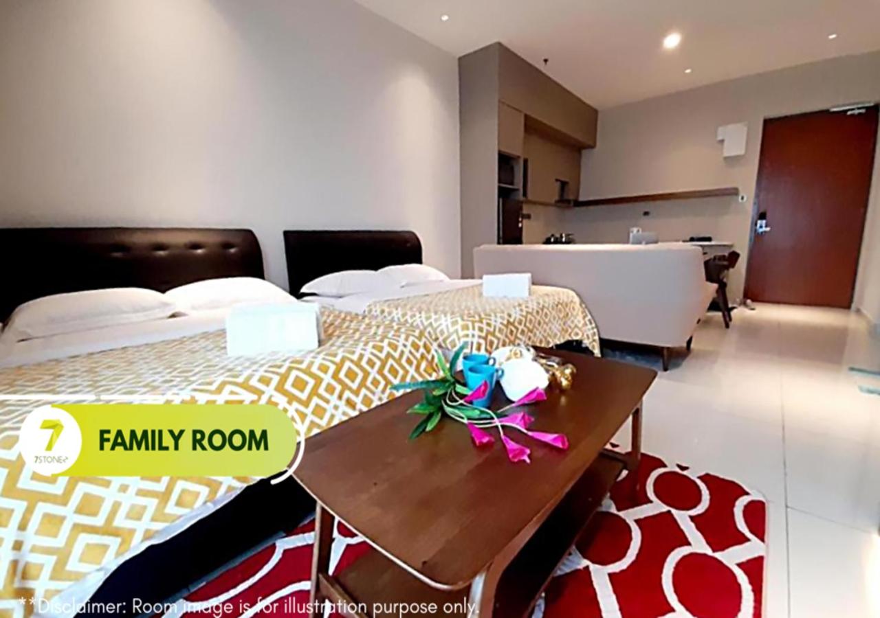 Deluxe Family King Suite  - Photo 8