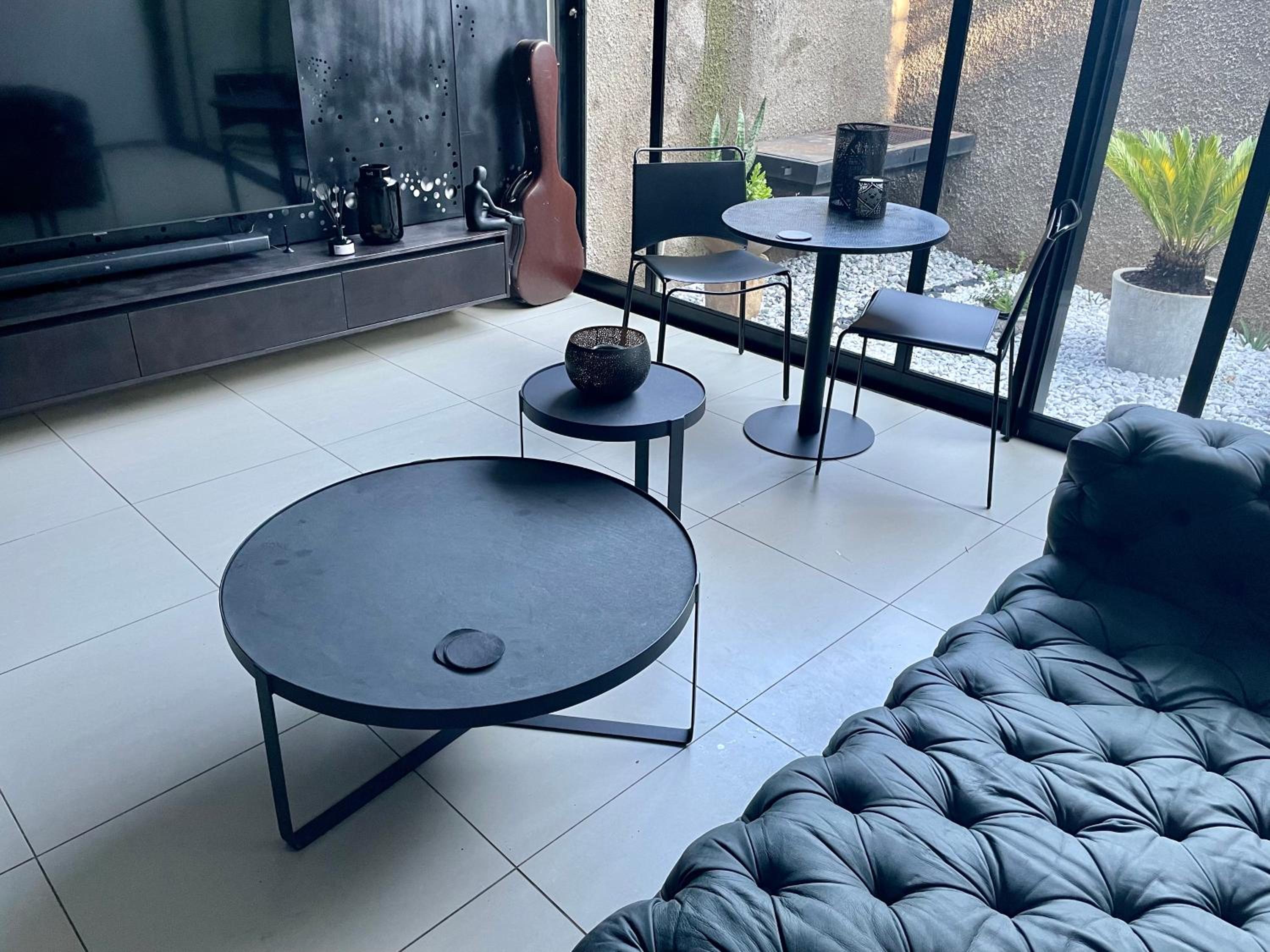 Apartment with Garden View - Photo 2