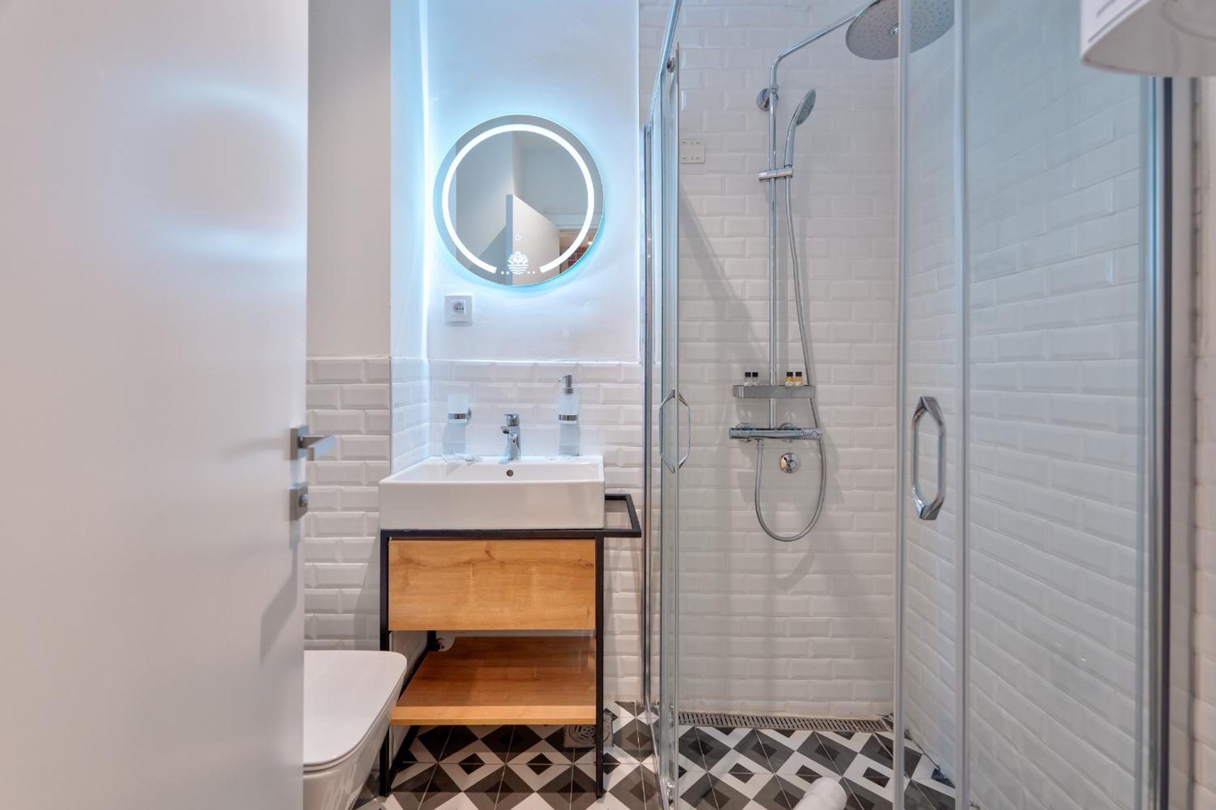 Standard Apartment - Photo 9