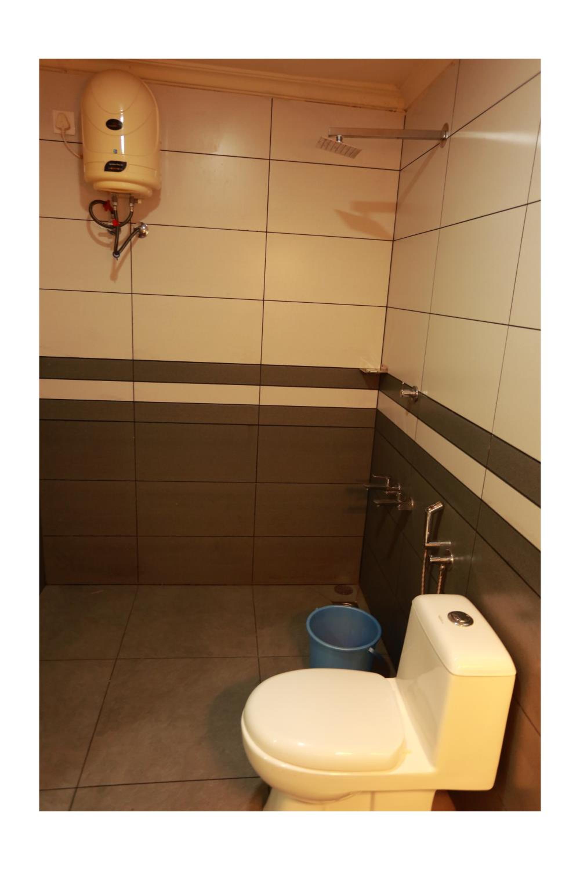 Budget Double or Twin Room photo 2