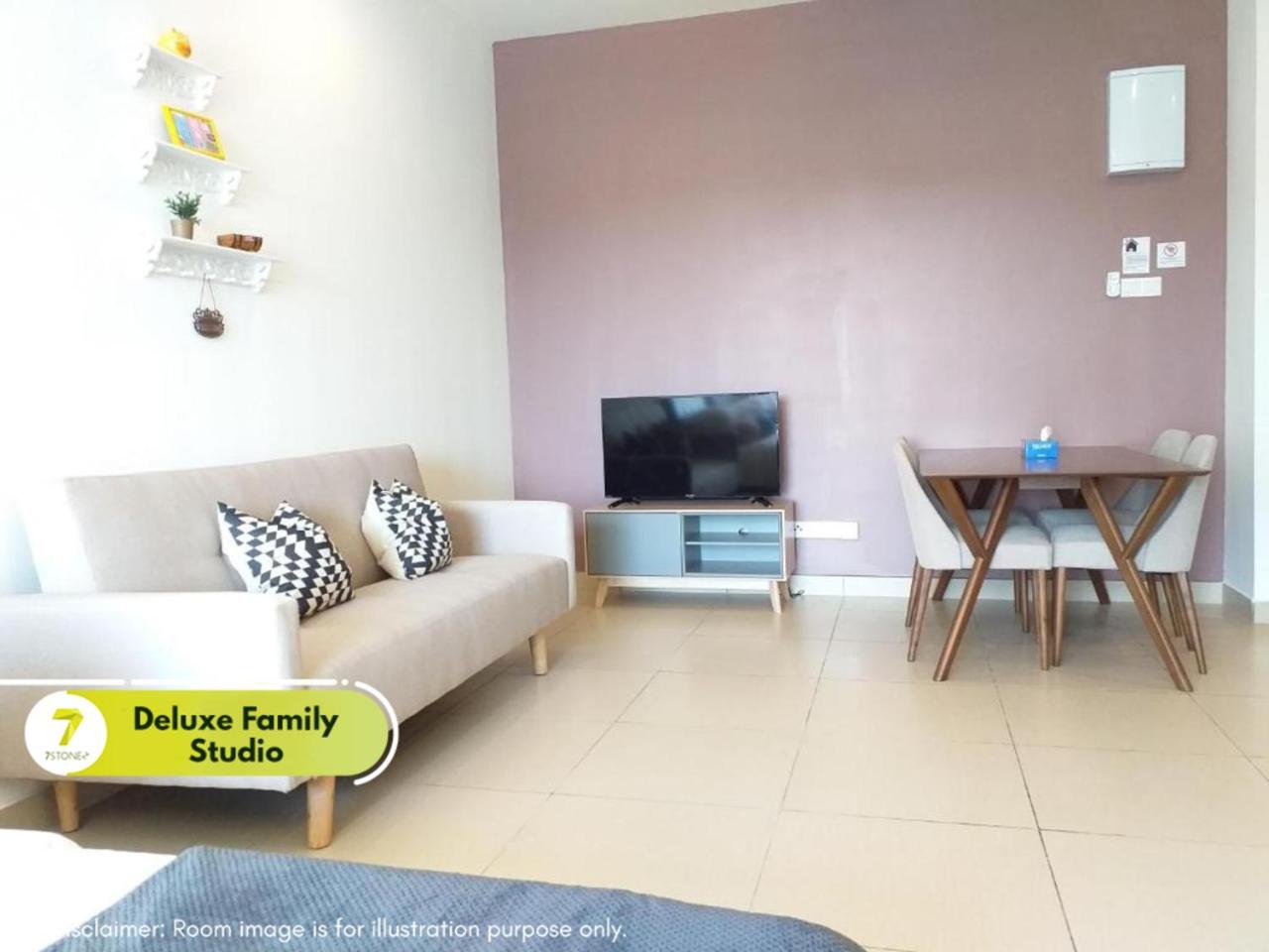 Deluxe Family Studio Suite with Balcony - Photo 7
