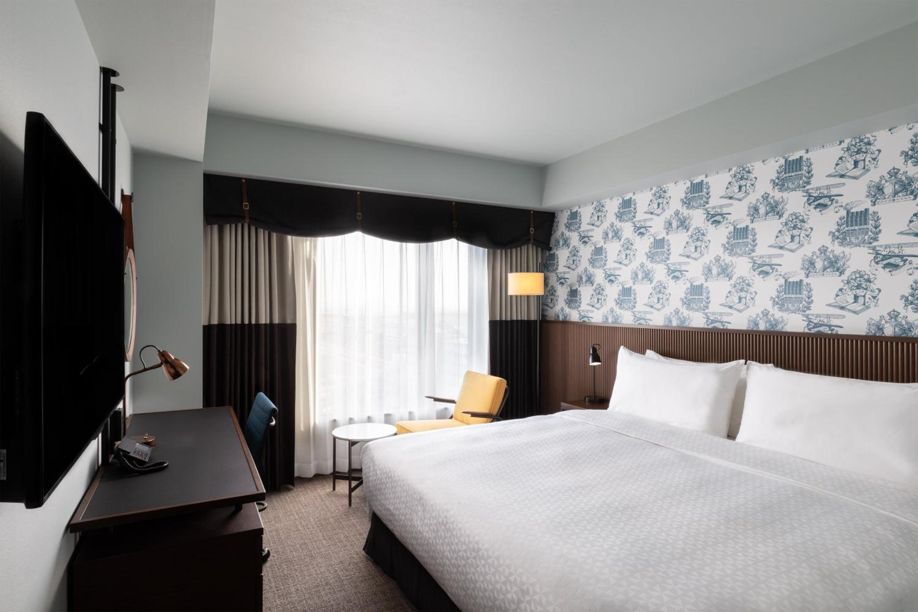 Standard King Room