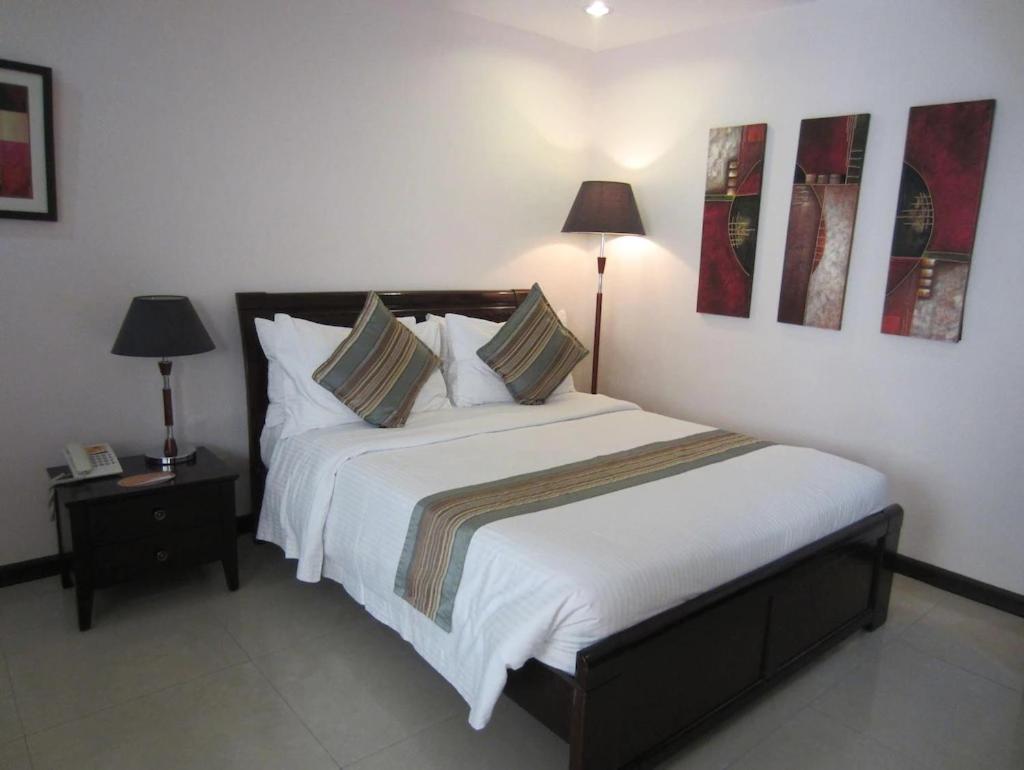 Deluxe Queen Room photo 3