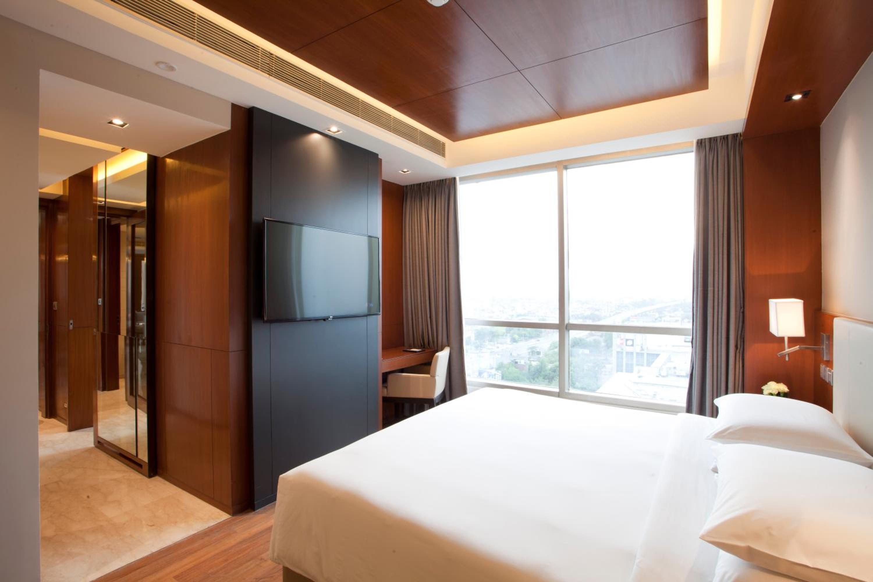 King Room - Club Access