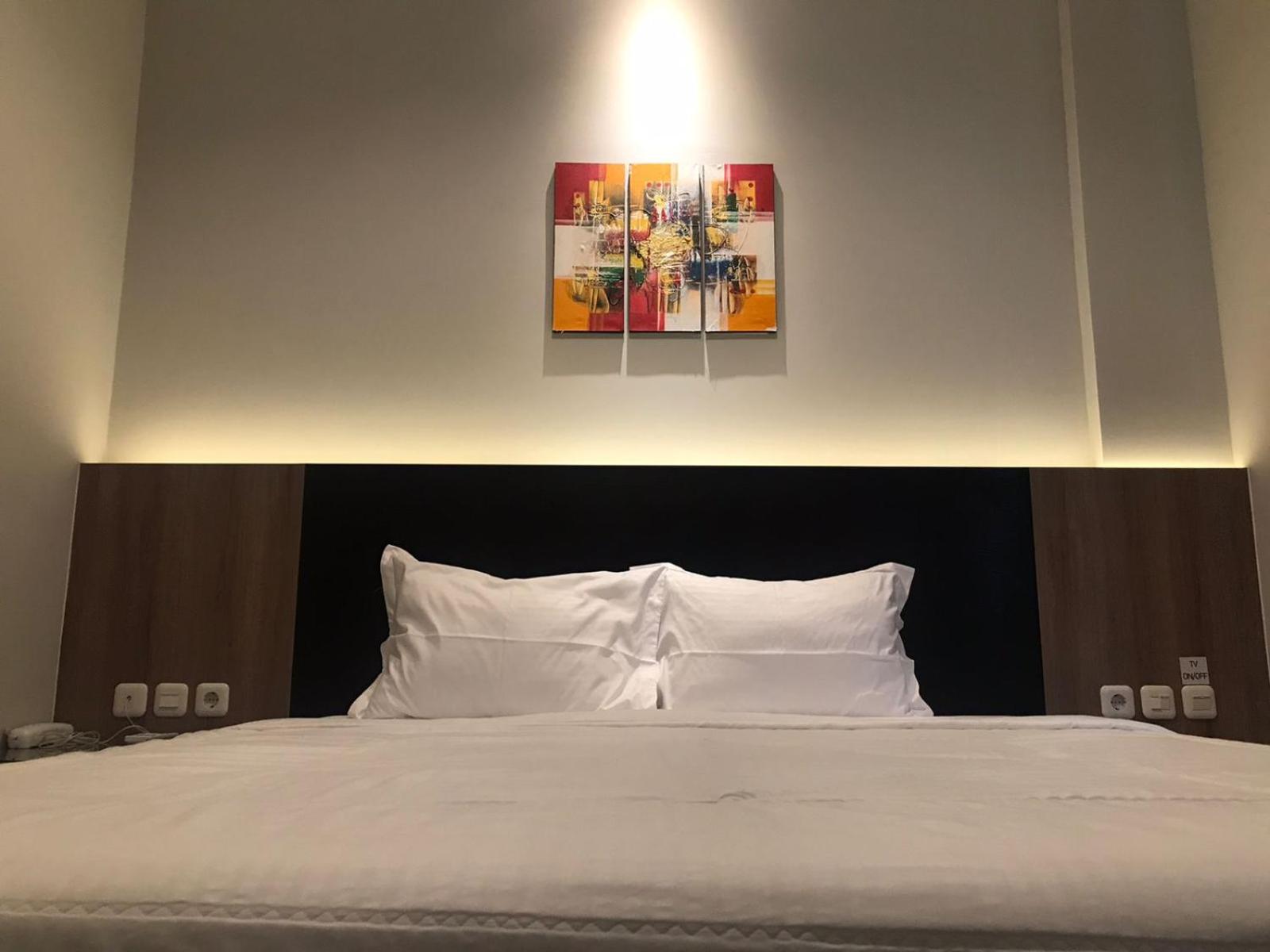 Double Or Twin Room - Photo 1