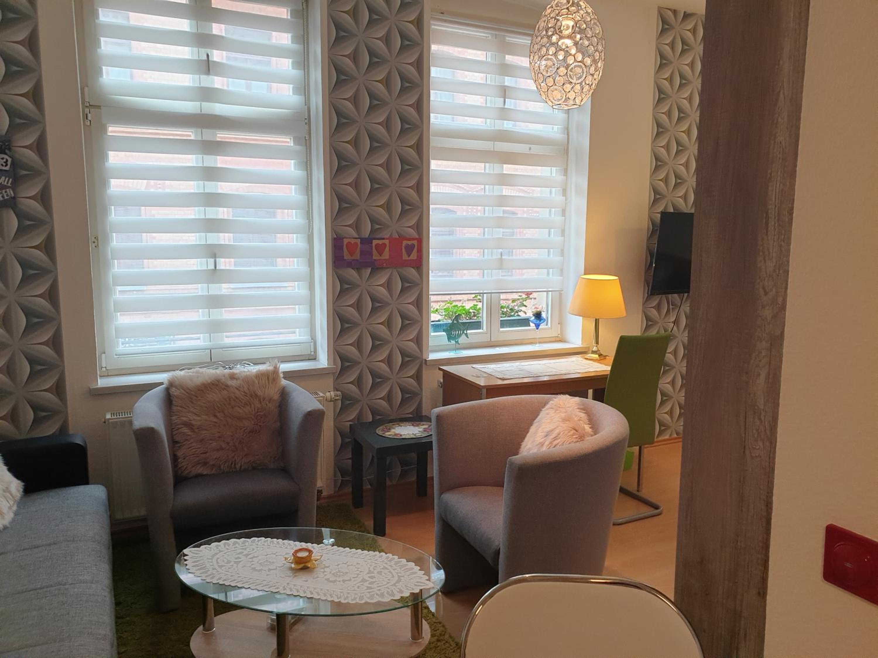 One-Bedroom Apartment - Photo 8