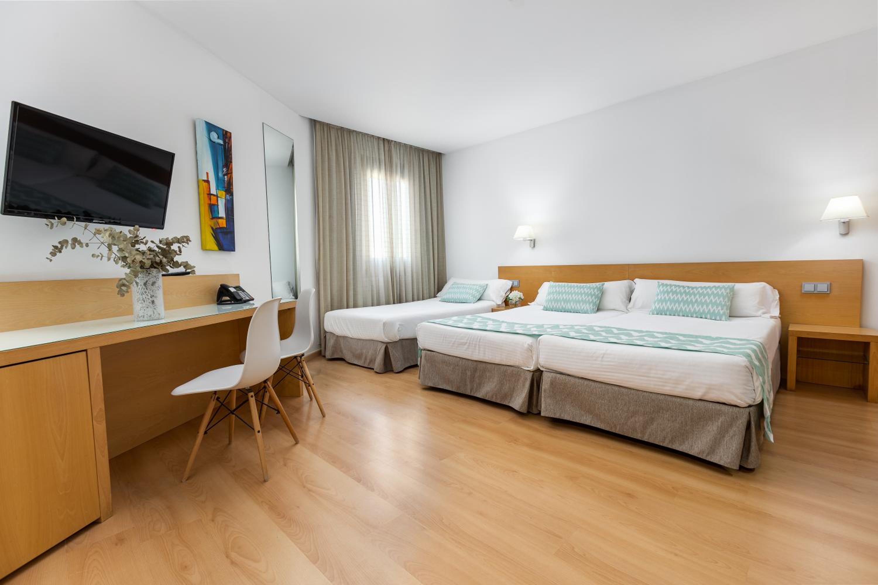 Habitación Doble con Cama Extra