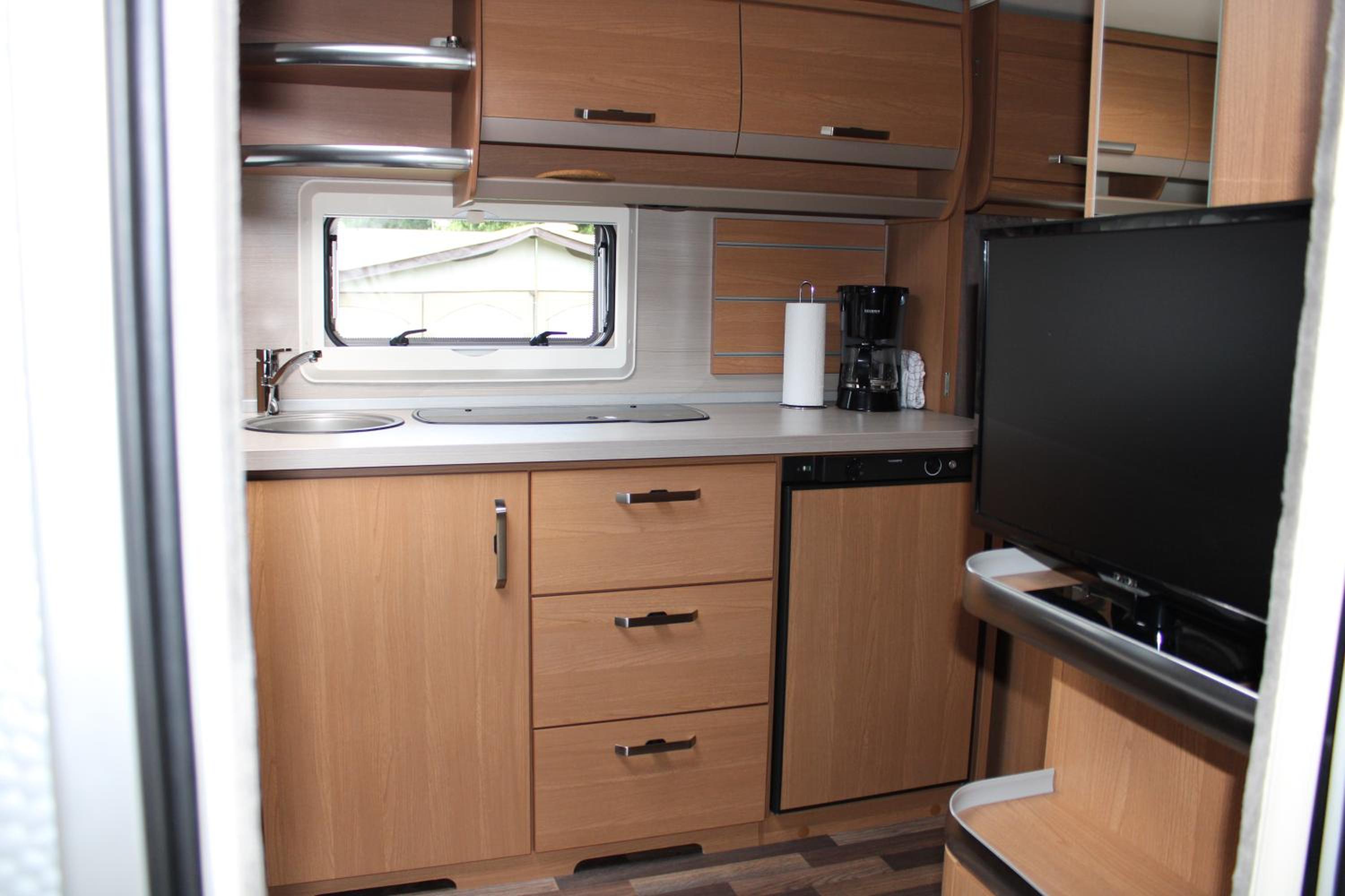 Caravan photo 3