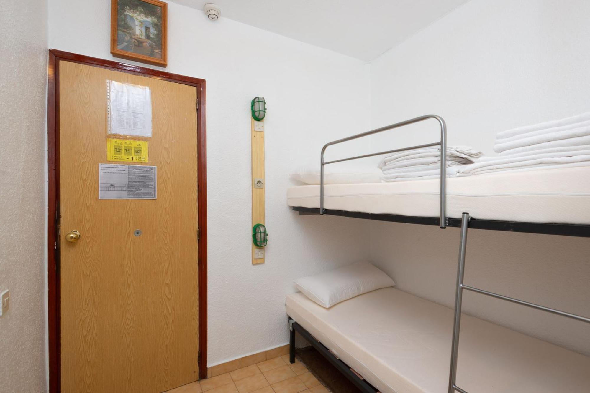 Two-Bedroom Apartment photo 2