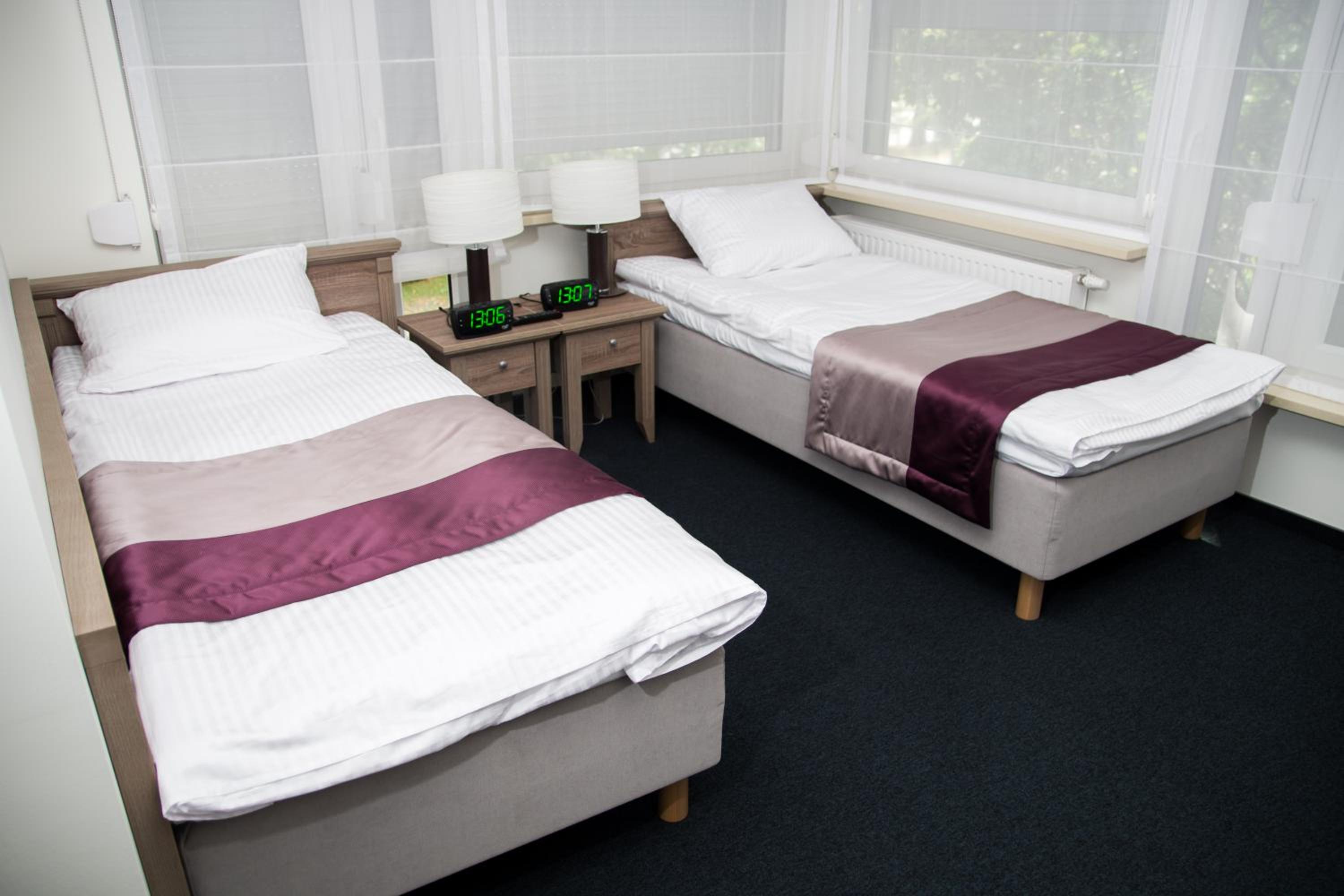 Small Twin Room photo 2