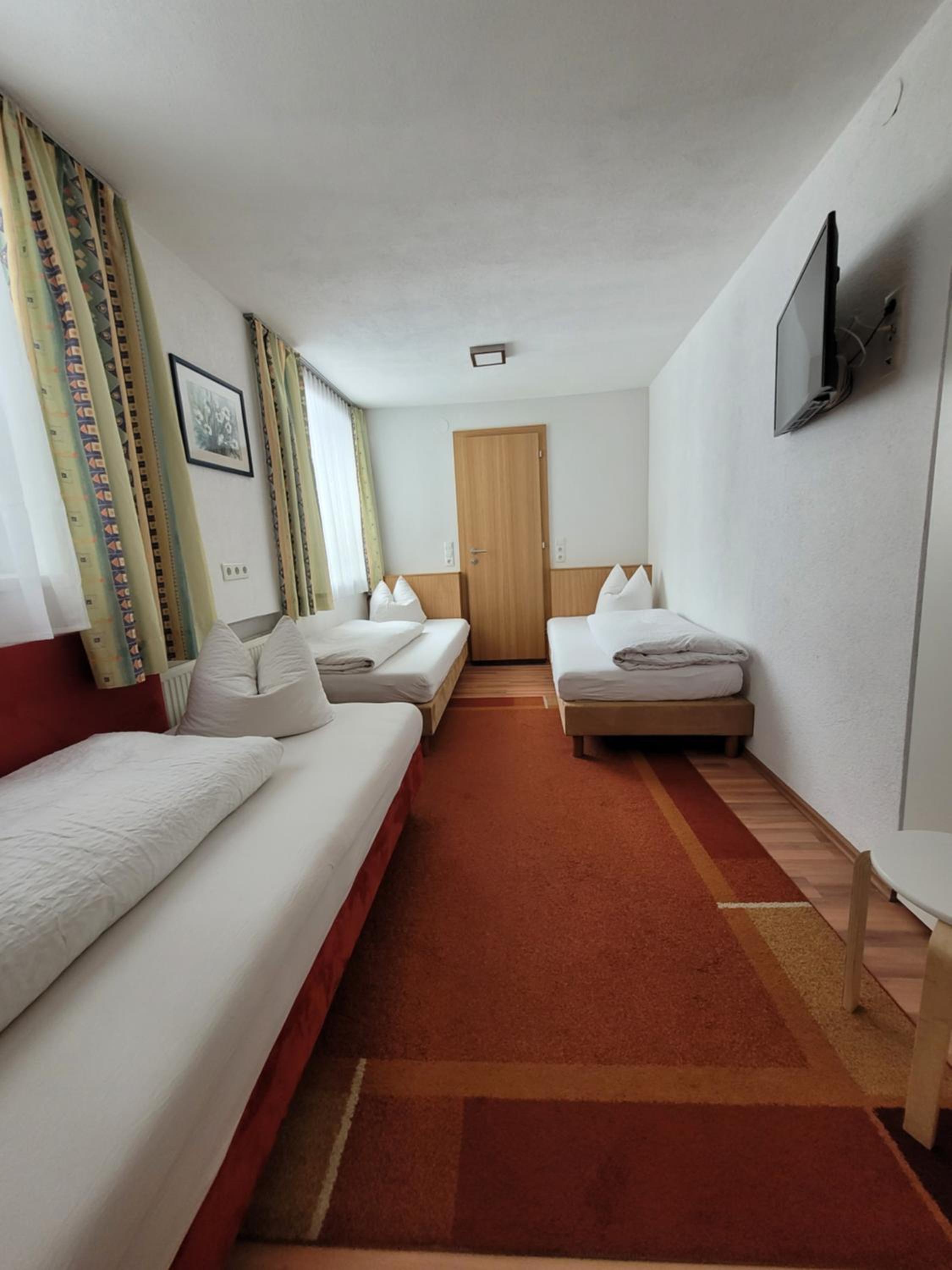 Apartment - Split Level photo 1