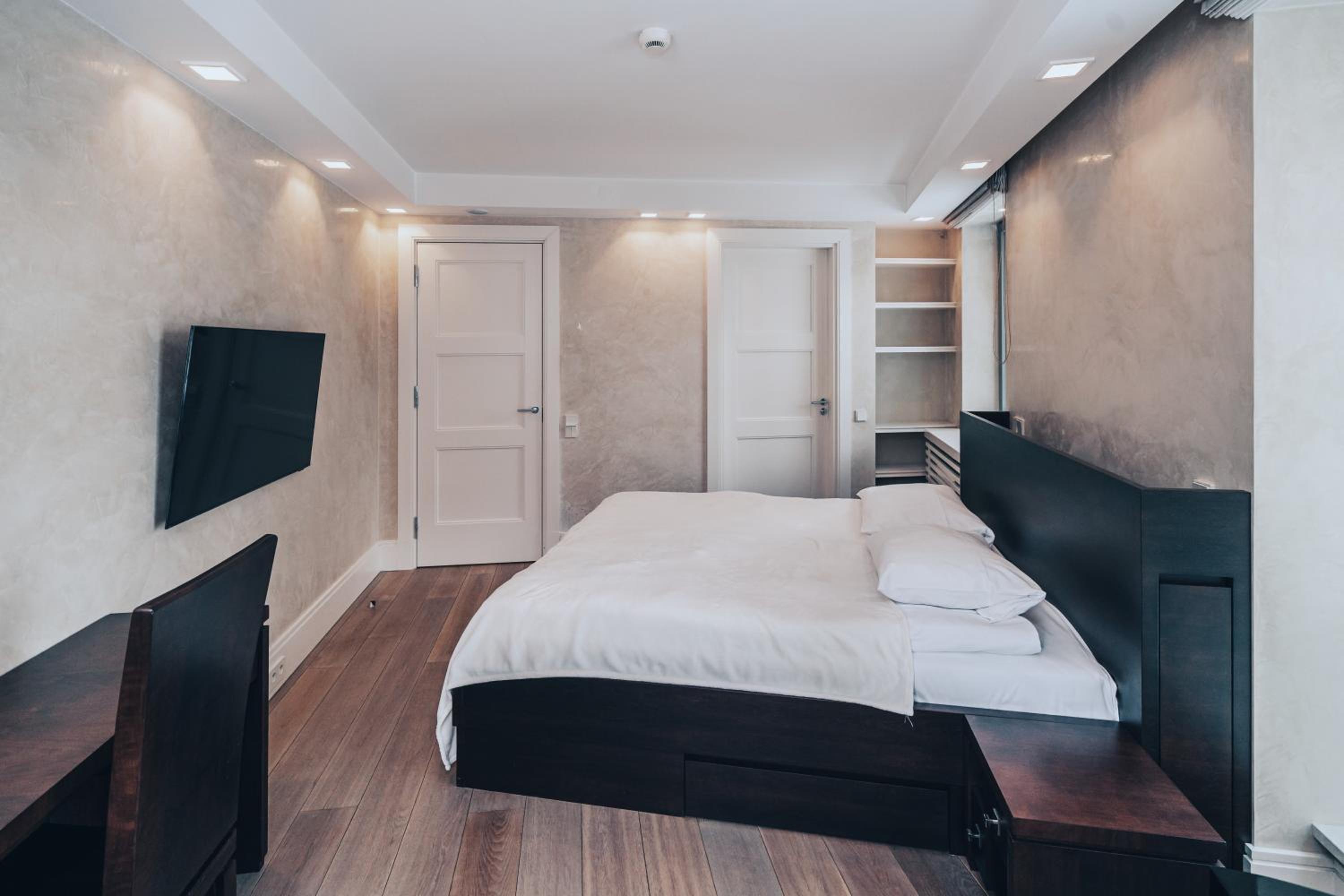 Two-Bedroom Suite photo 2