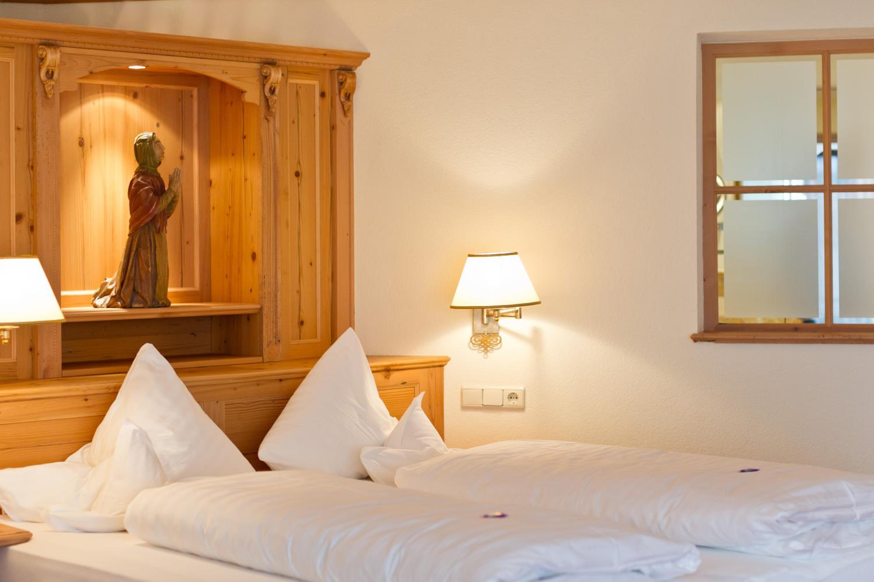Deluxe Double Room photo 2