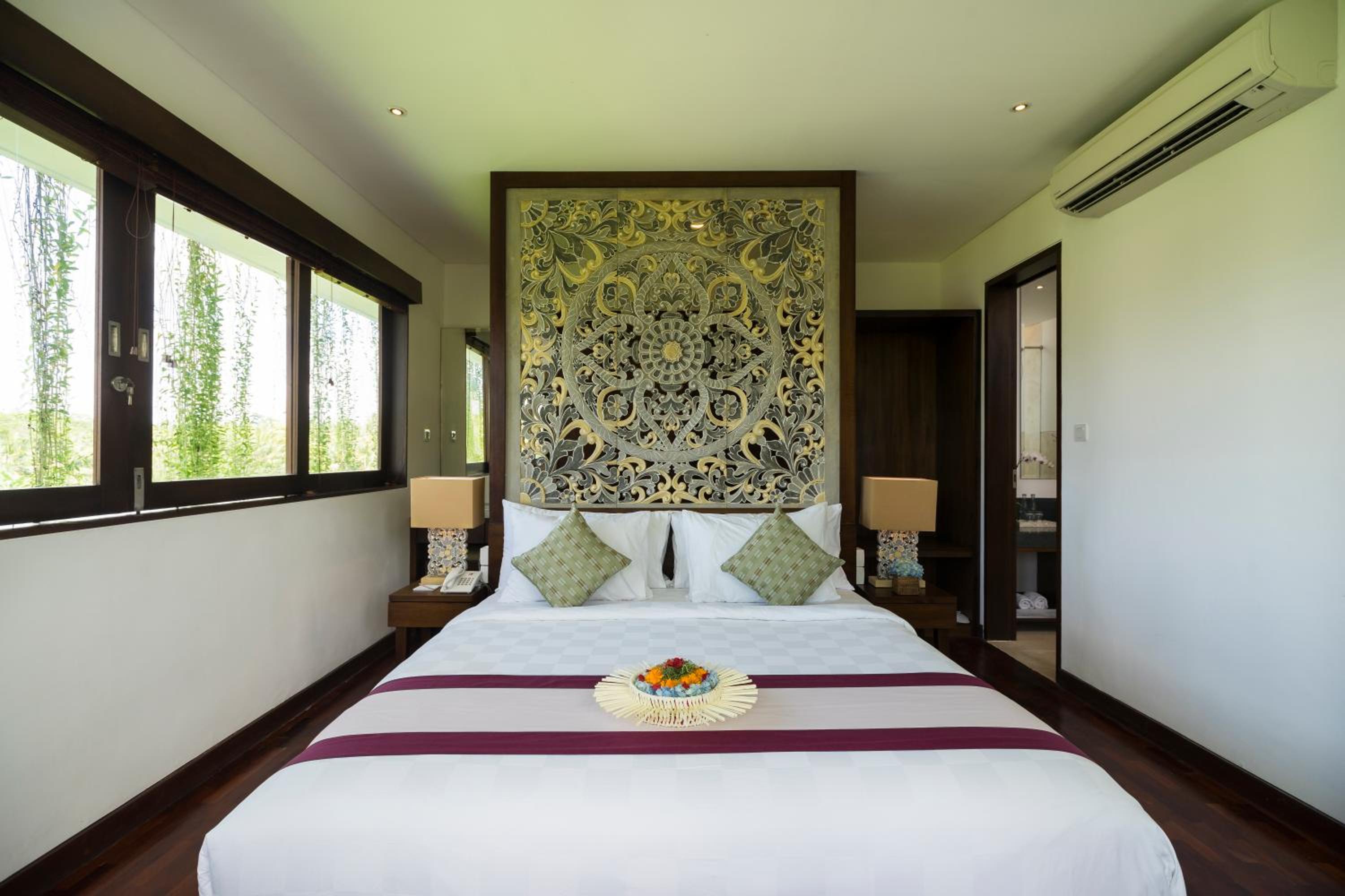 Suite with Private Pool