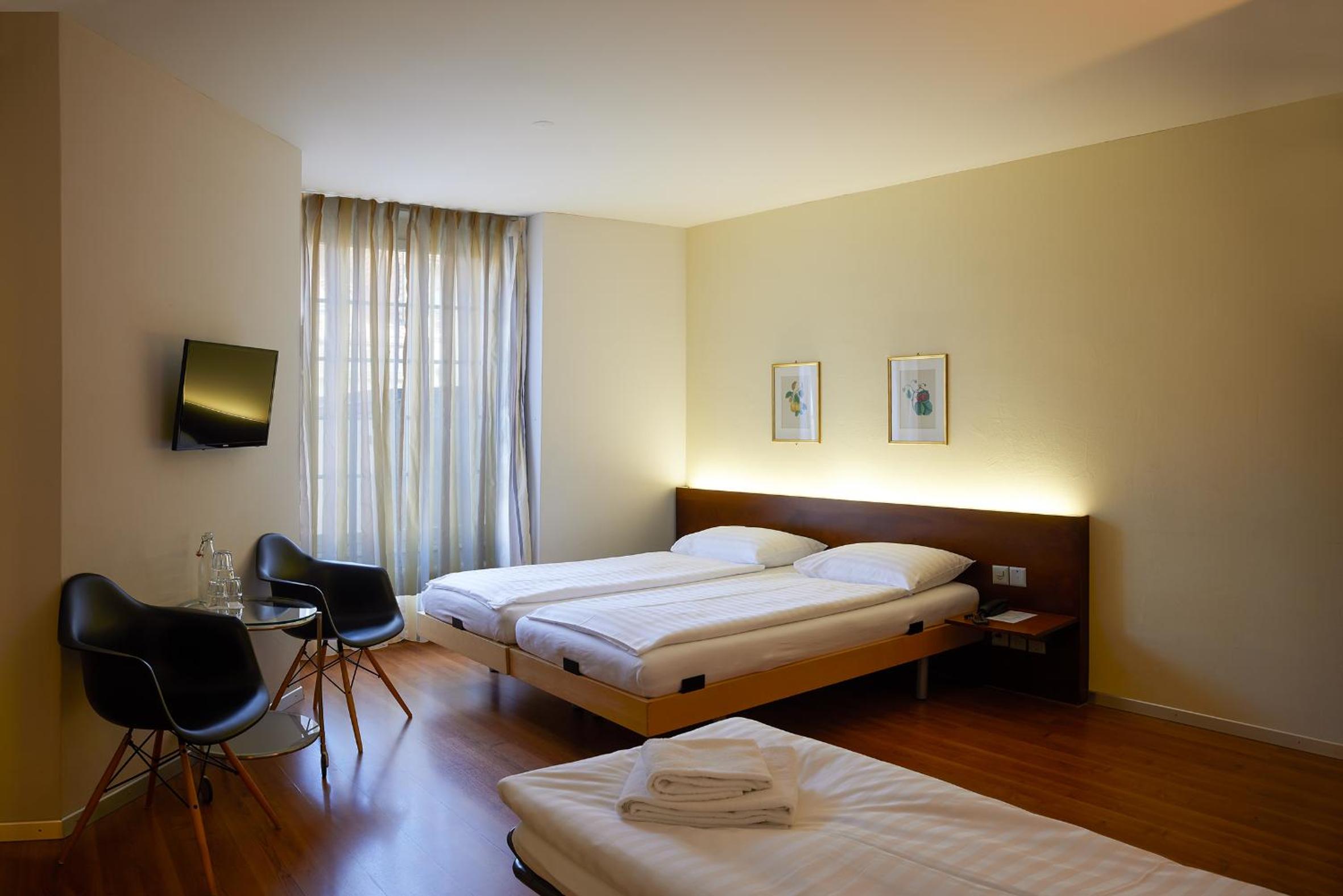Standard Triple Room photo 2