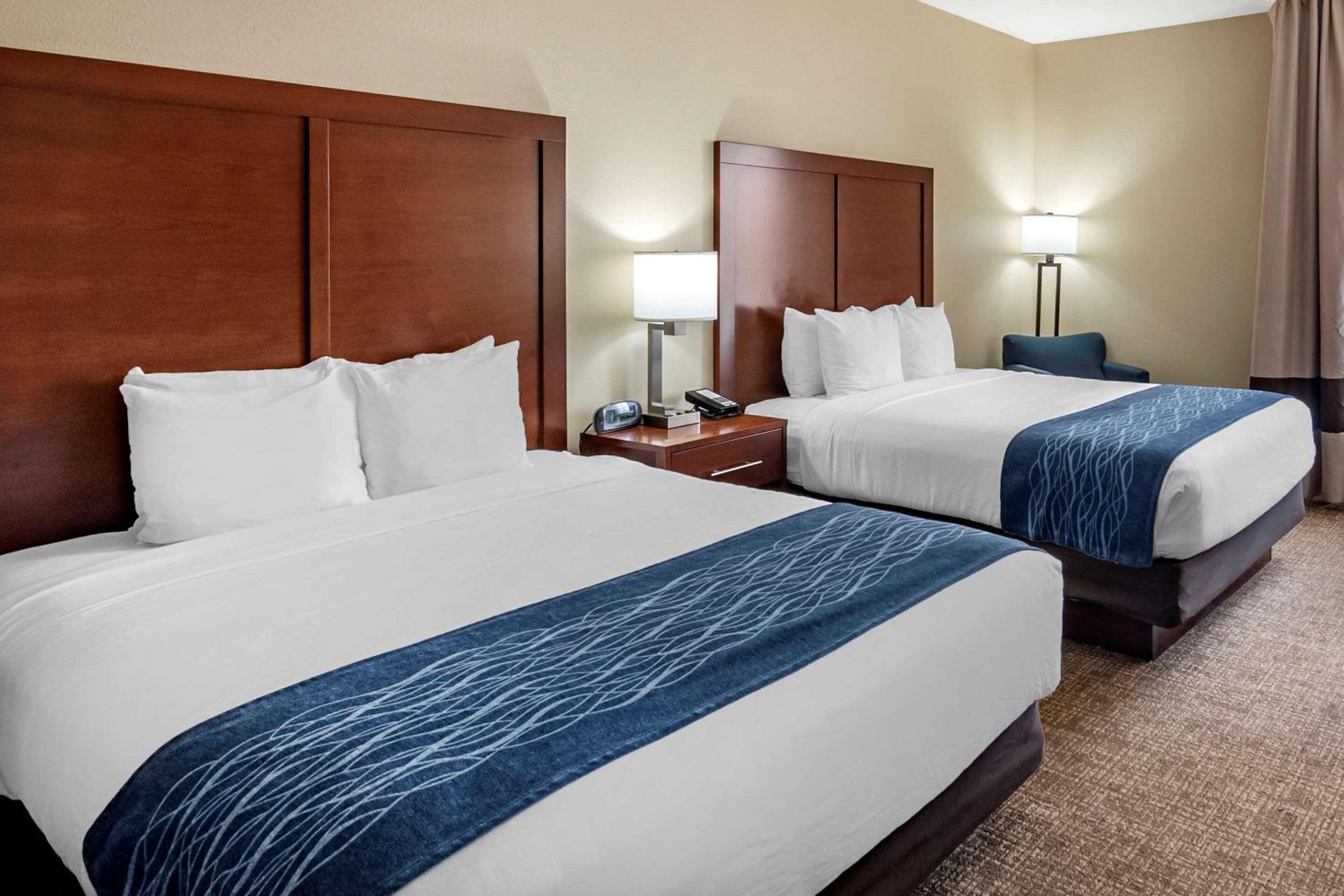 Queen Room with Two Queen Beds - Non-Smoking