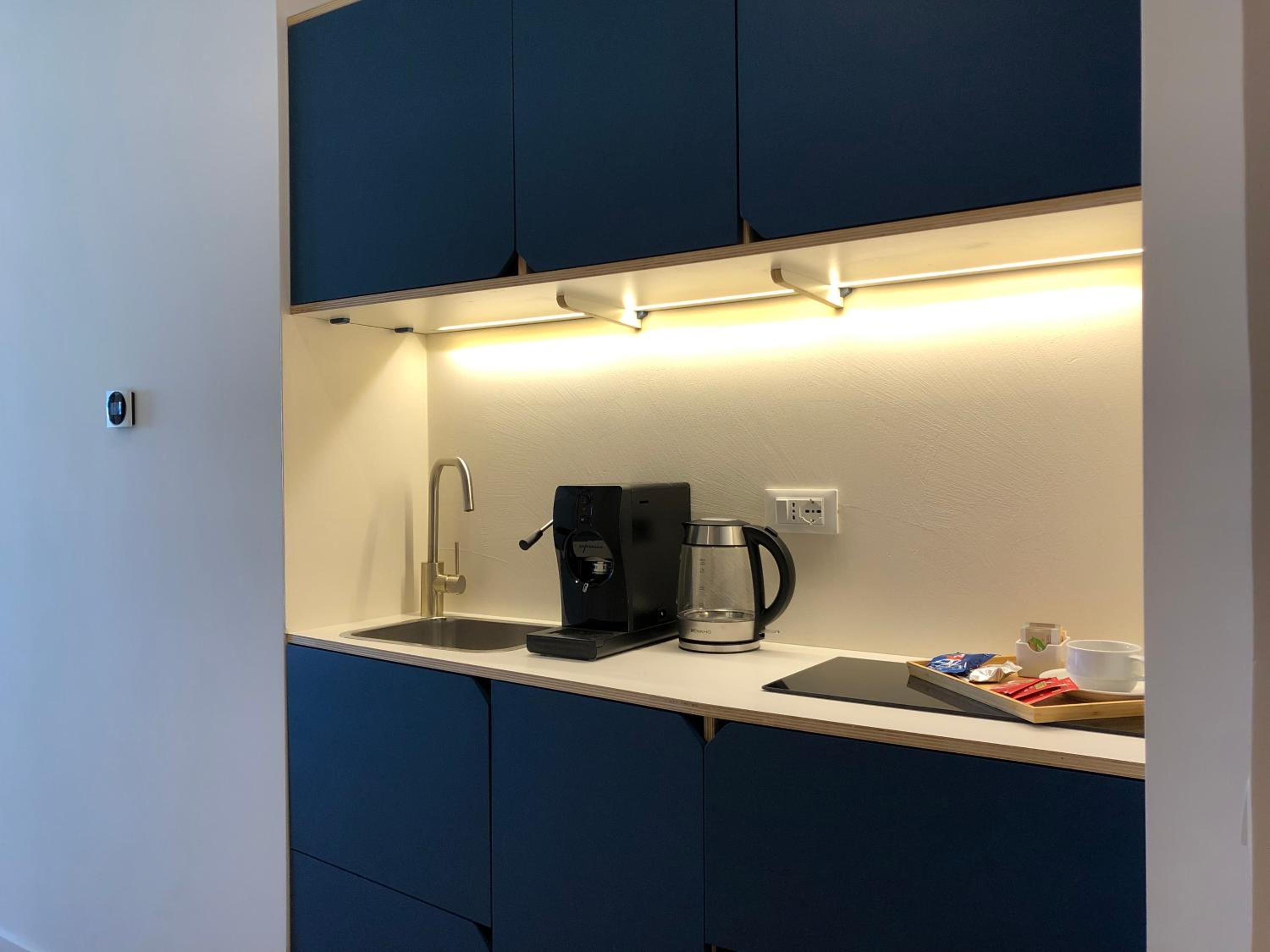 One-Bedroom Apartment - Photo 13