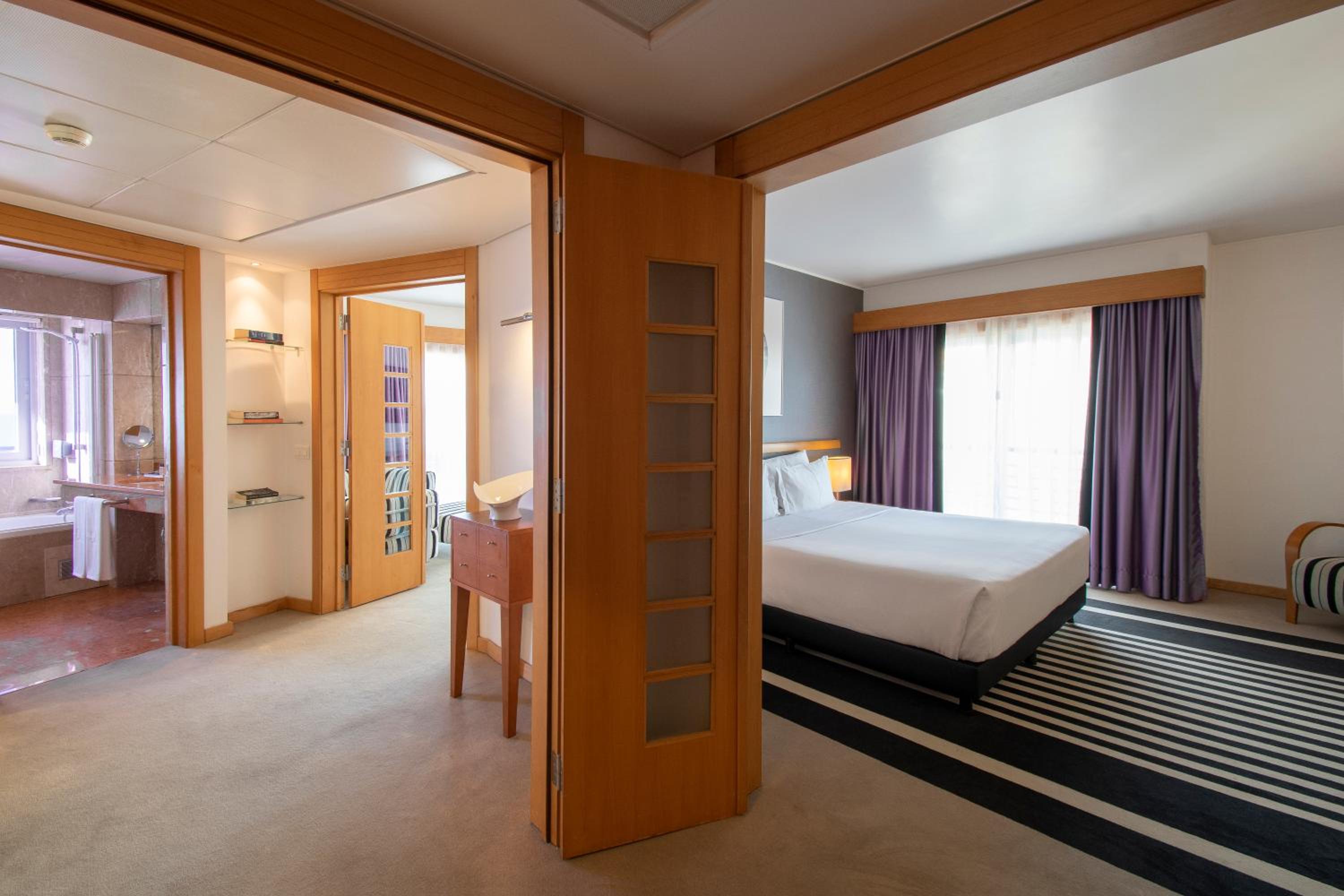 Suite with Sea View