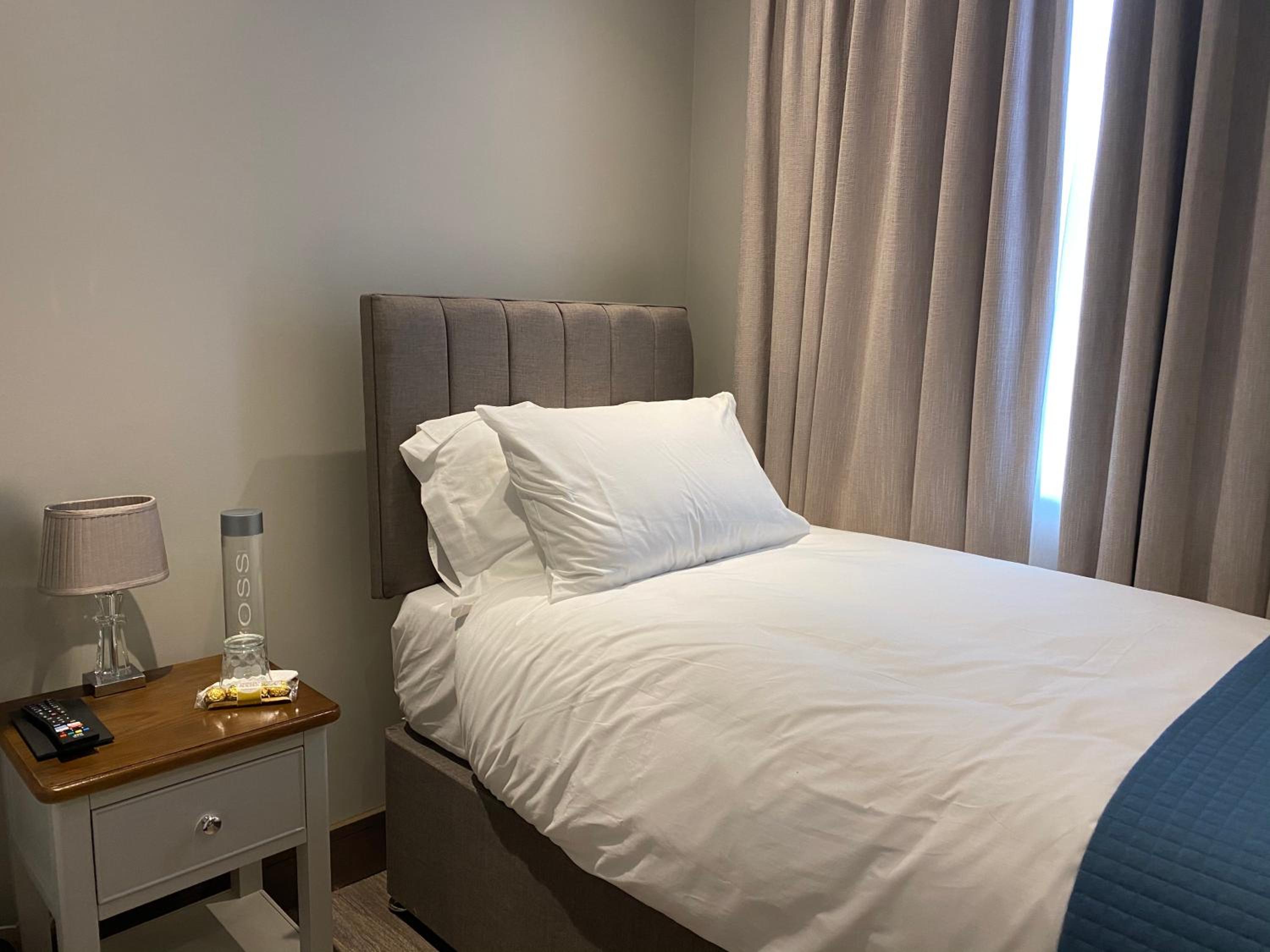 Single Room photo 1