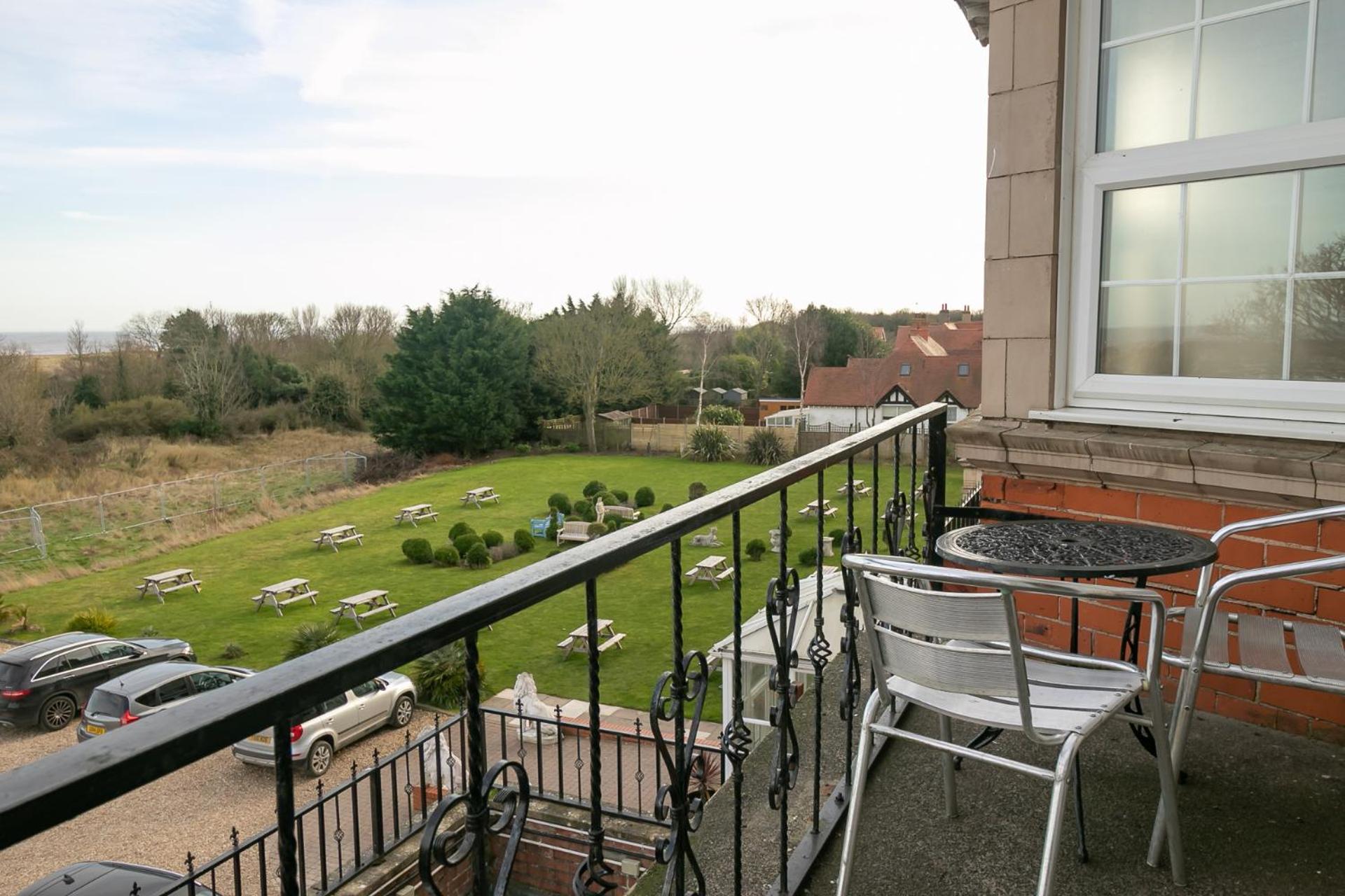 Deluxe Double with Balcony & Sea View photo 2