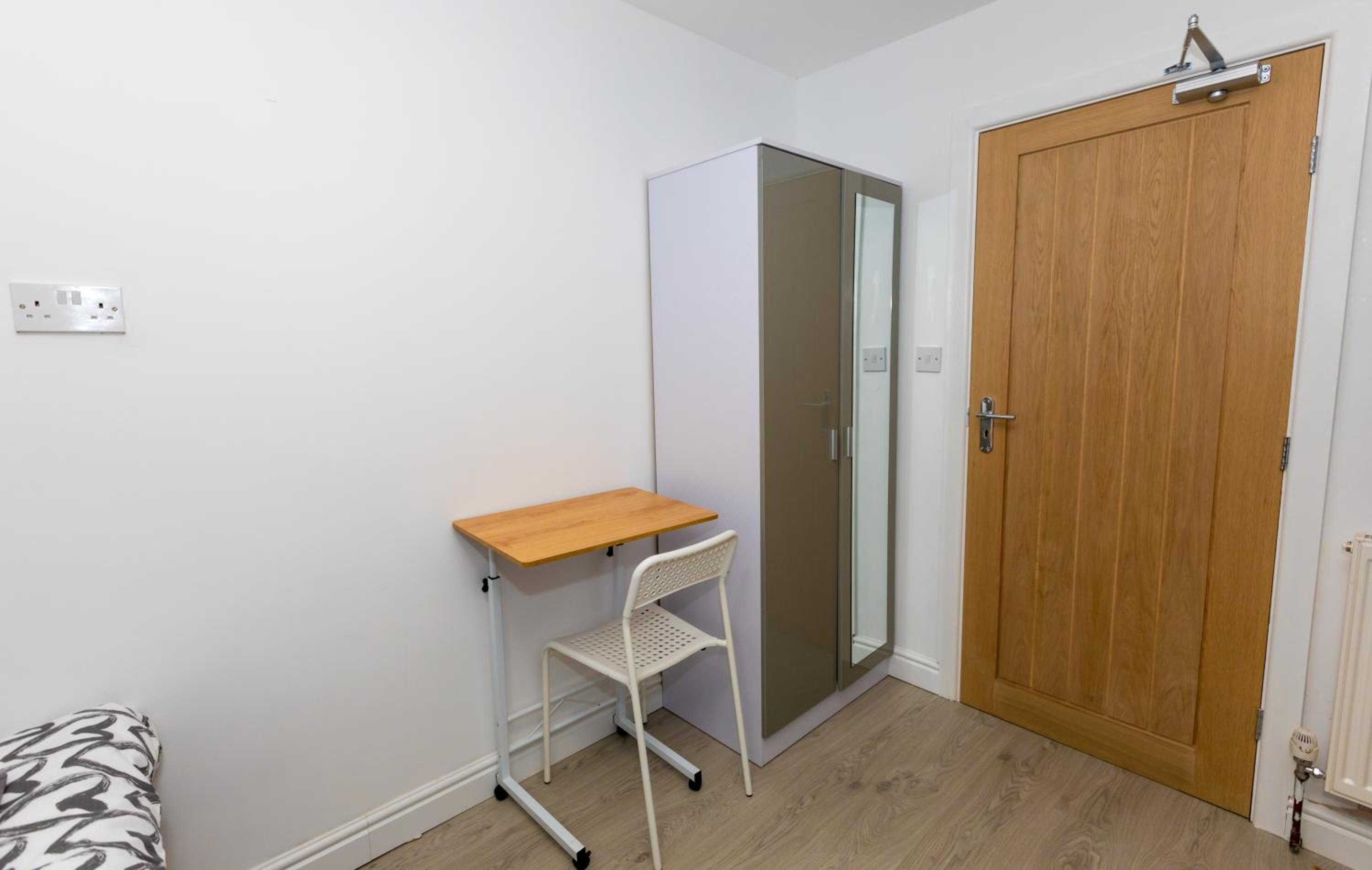 Double Room with Garden View - Photo 4