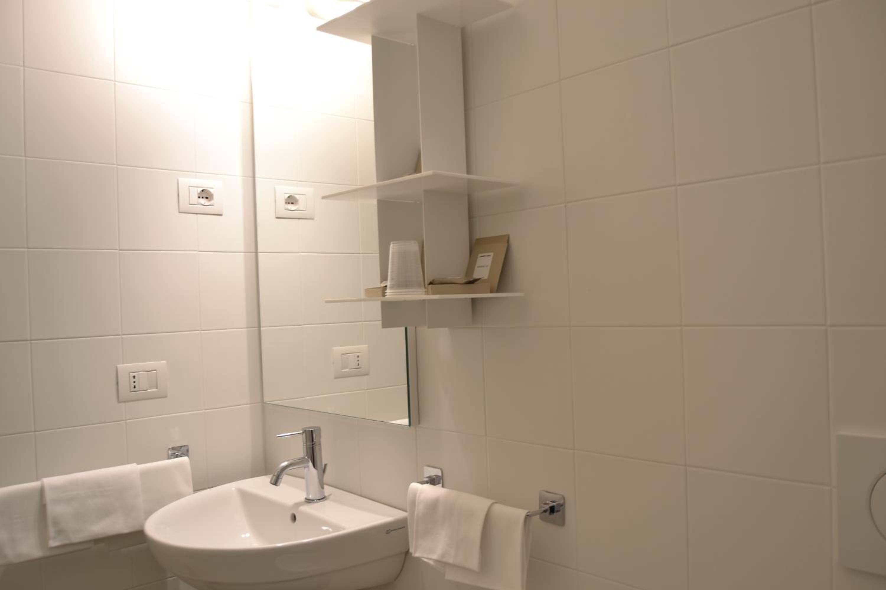 Superior Triple Room photo 2