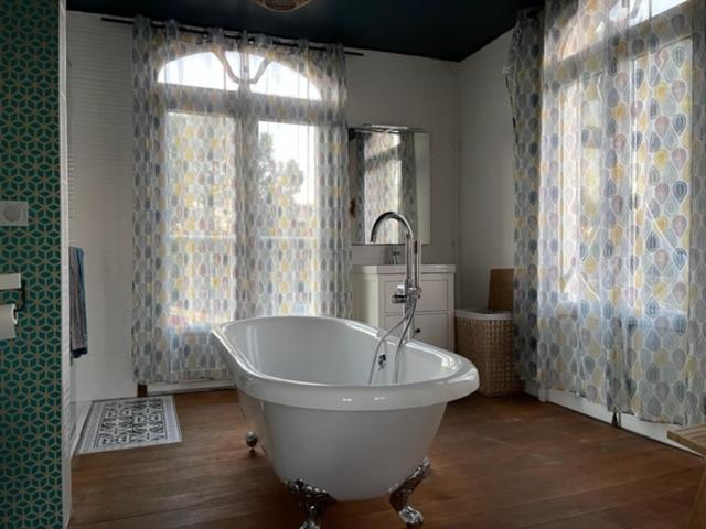 Suite with Terrace - Photo 3