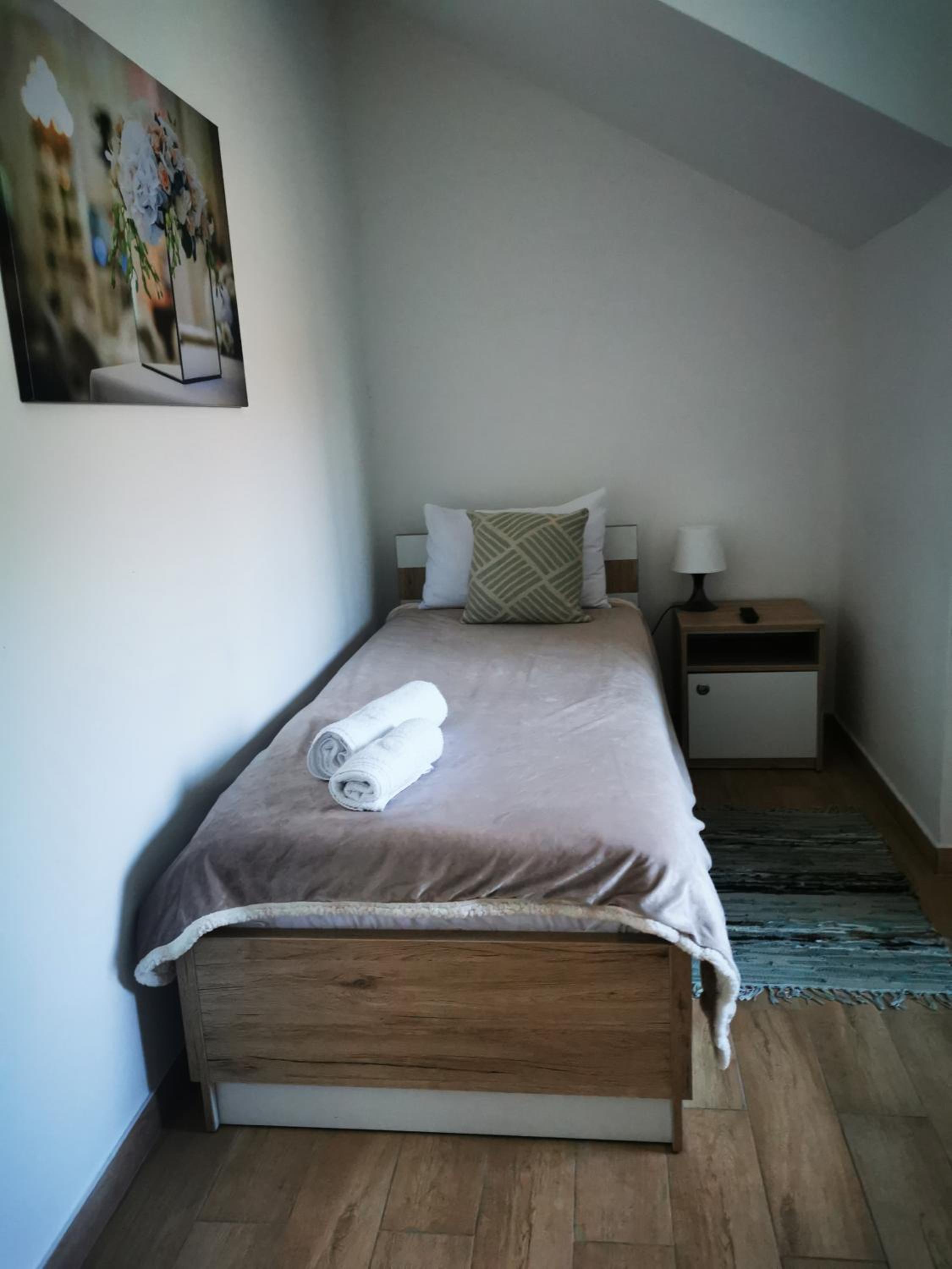 Standard Single Room
