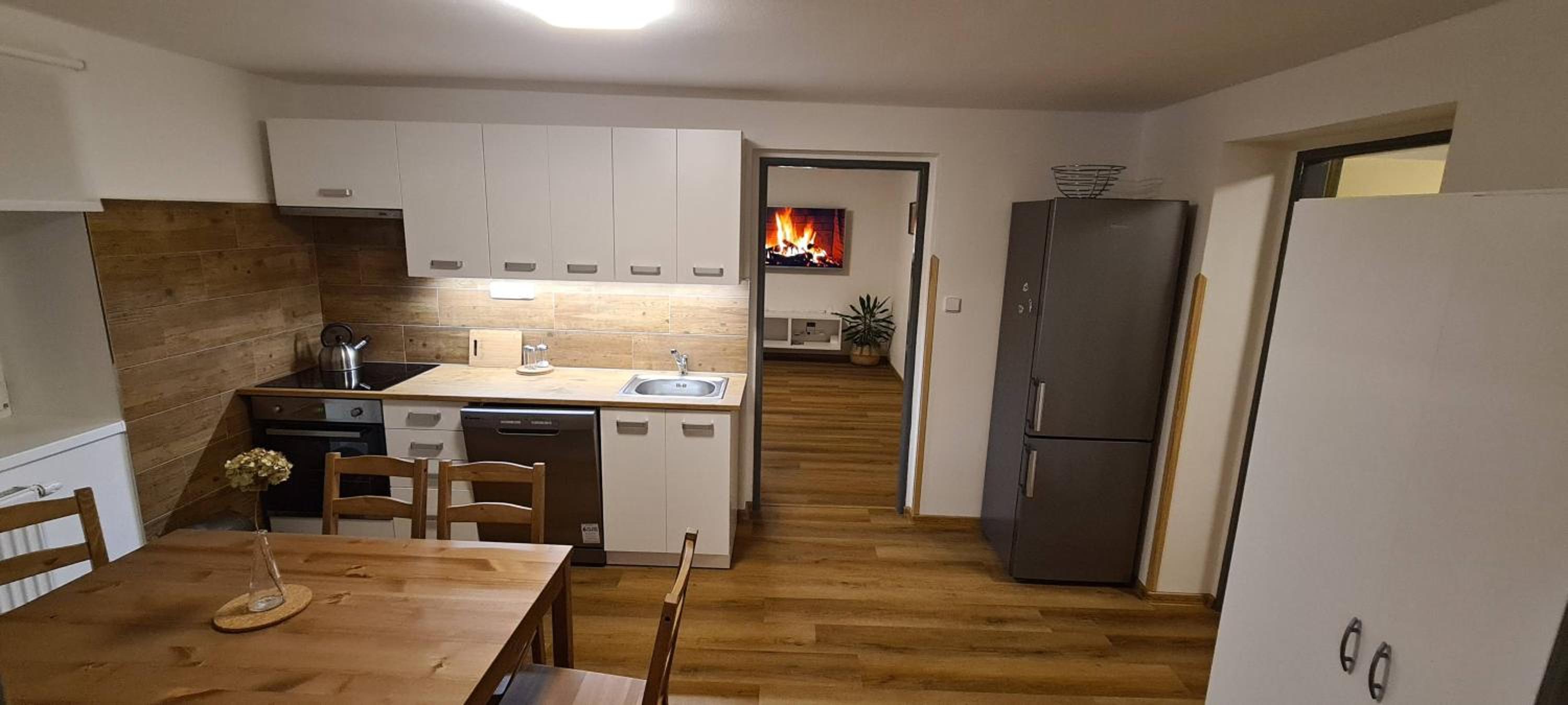Superior Apartment photo 2
