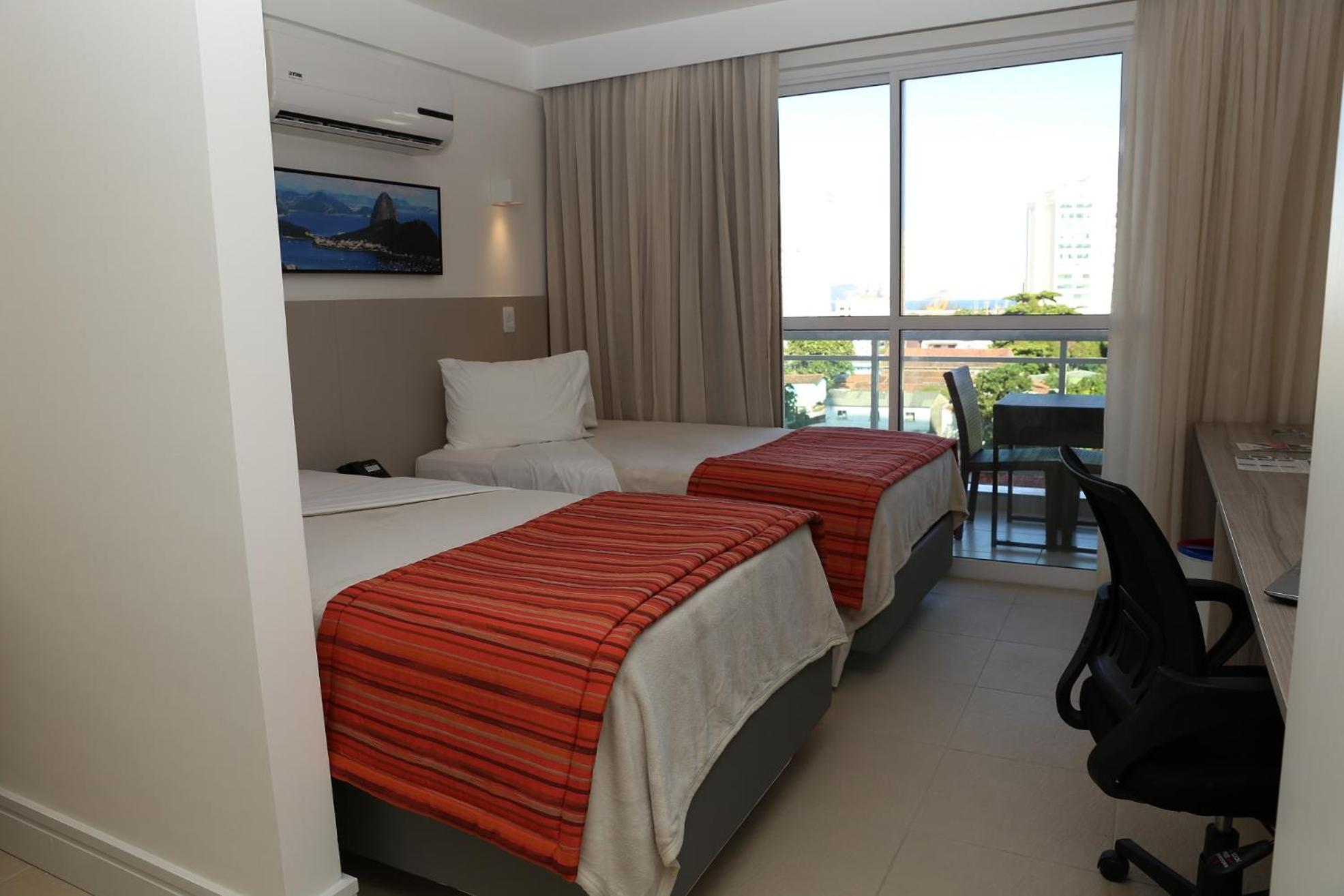 Twin Room with Balcony photo 1