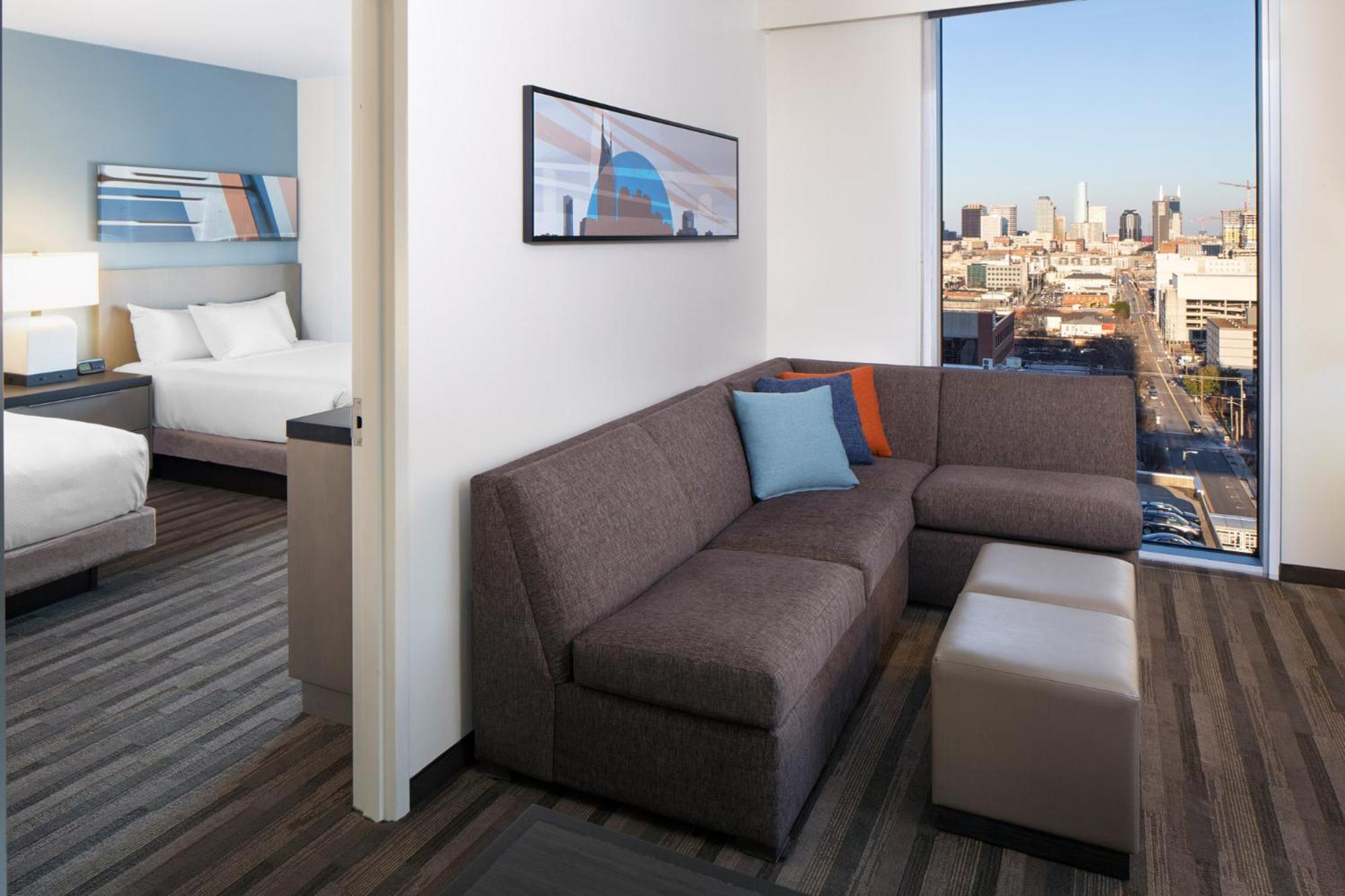 Den Guestroom with Two Queen Beds photo 2
