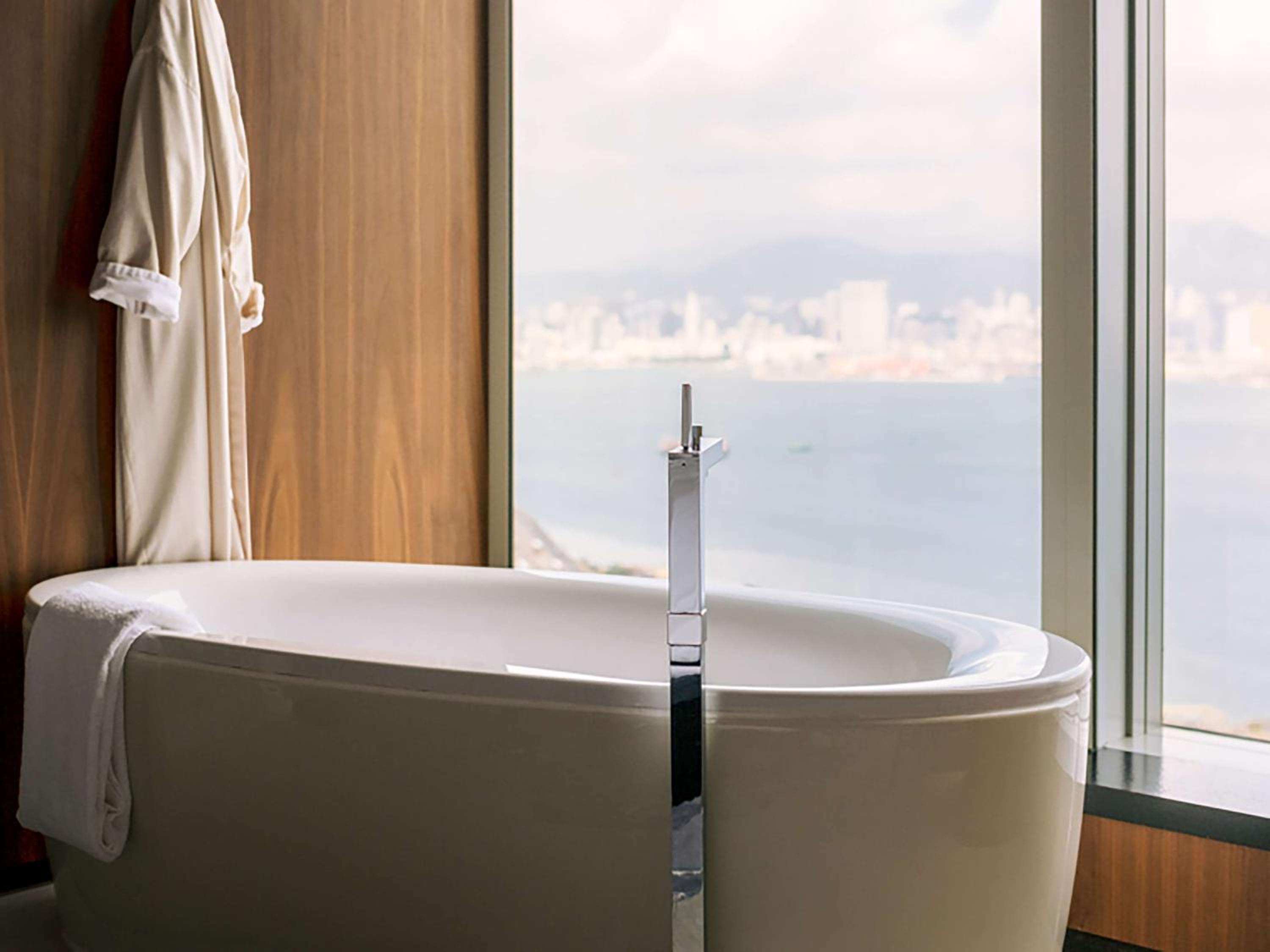 Harbor View Suite