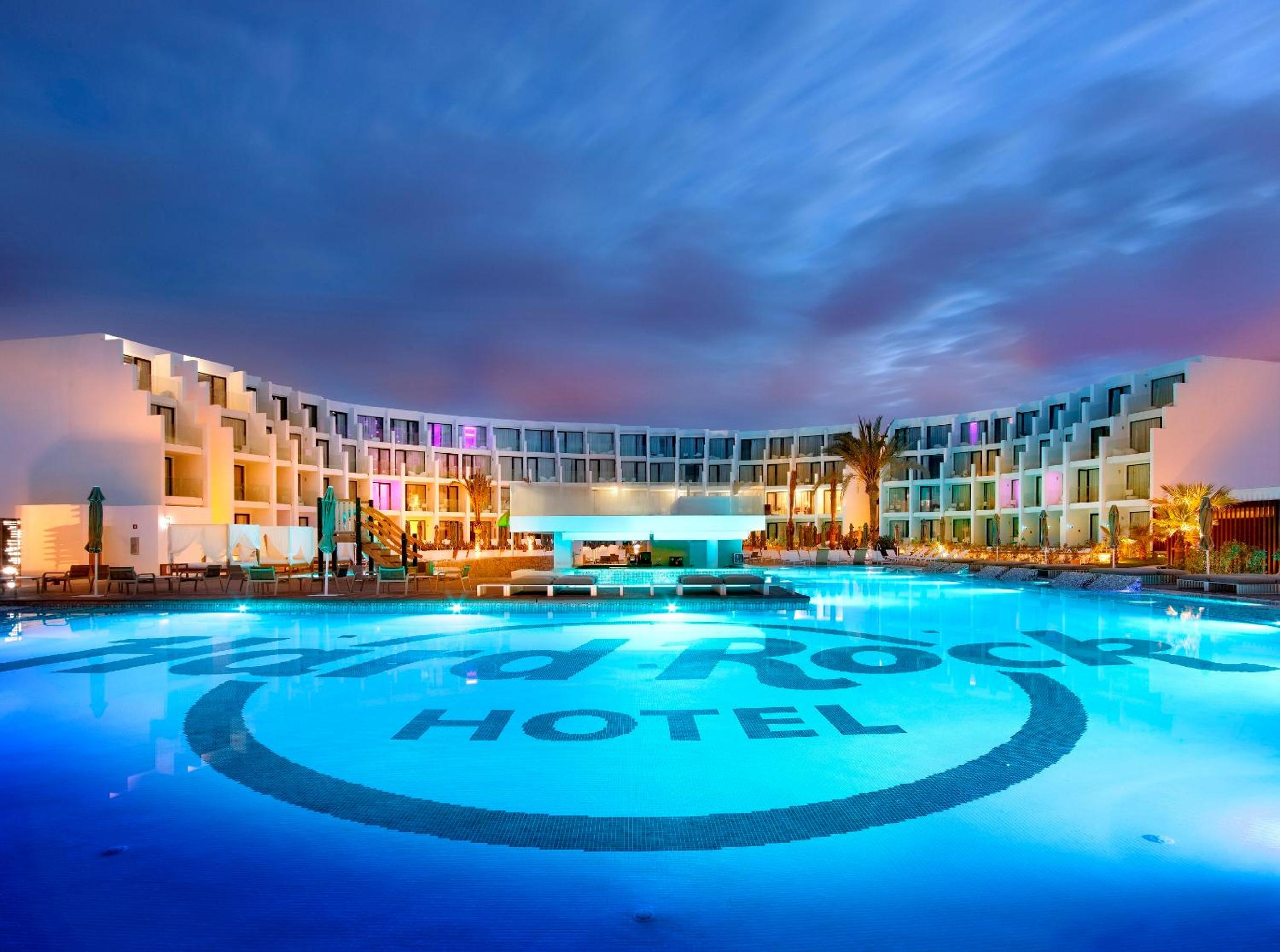 Suite Estudio con Terraza y Jacuzzi Suite Estudio con Terraza y Jacuzzi