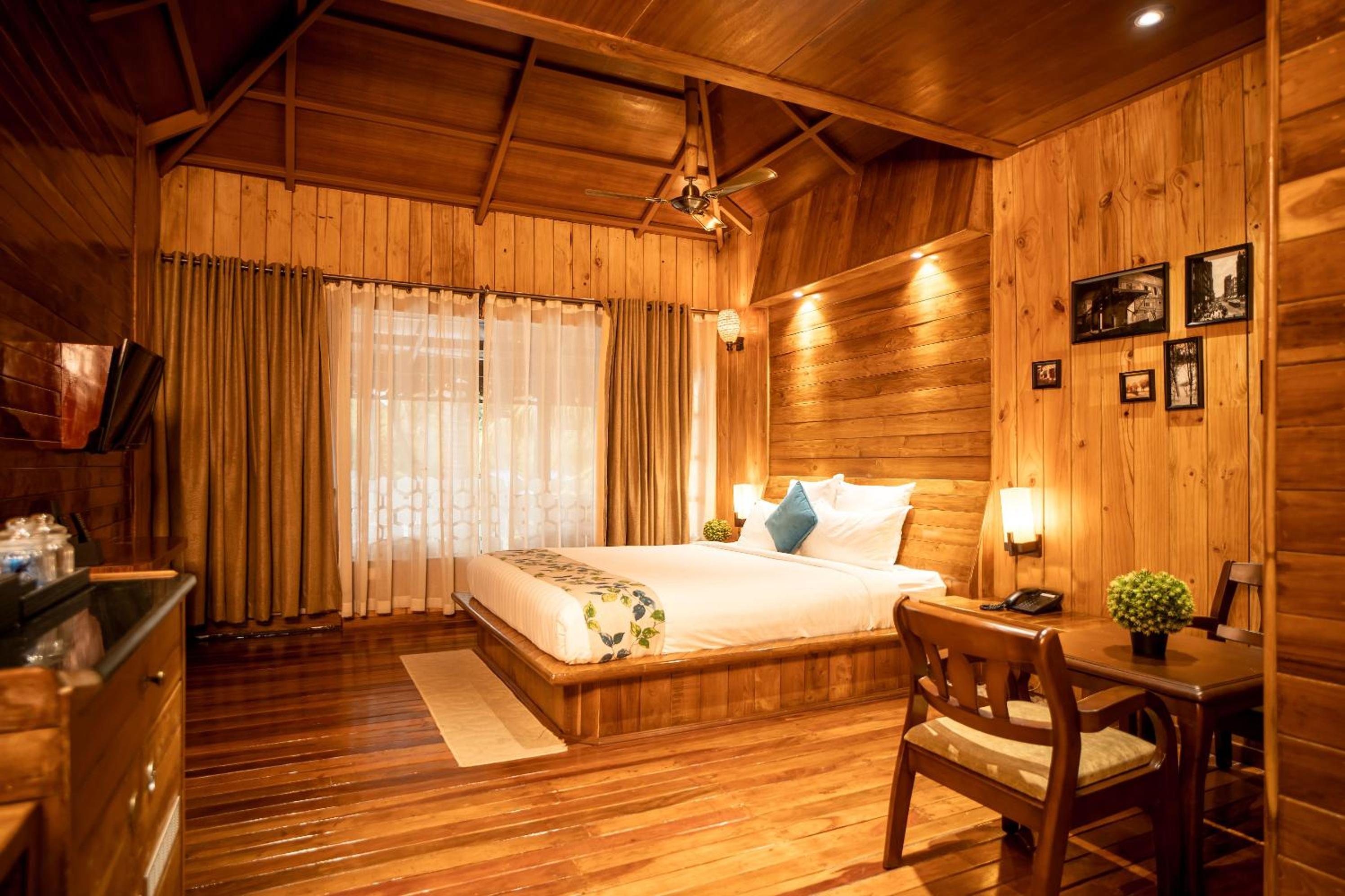 Coral Turquoise Pool View (10 % Discount On Dinner)