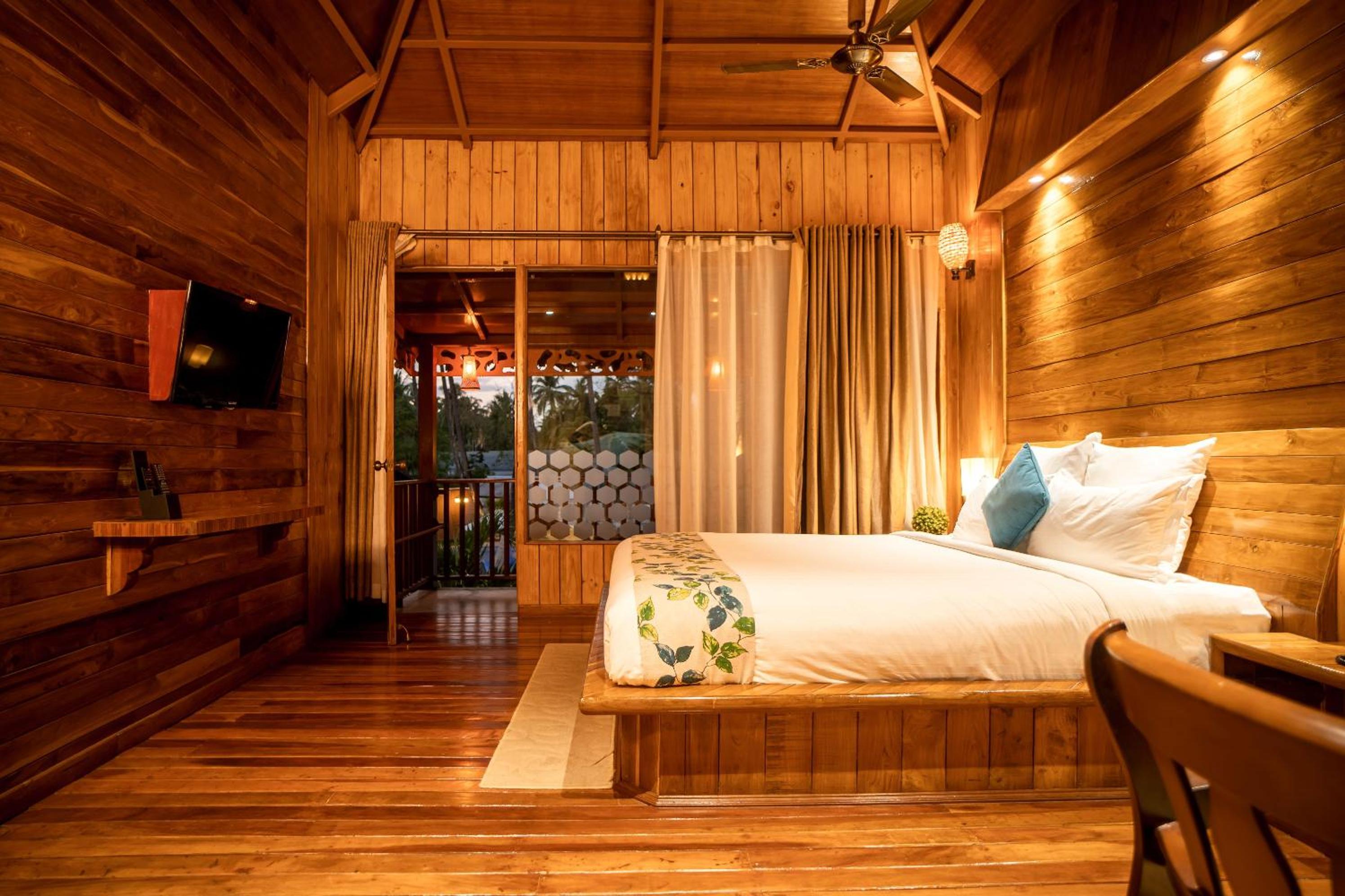 Coral Turquoise Pool View (10 % Discount On Dinner)