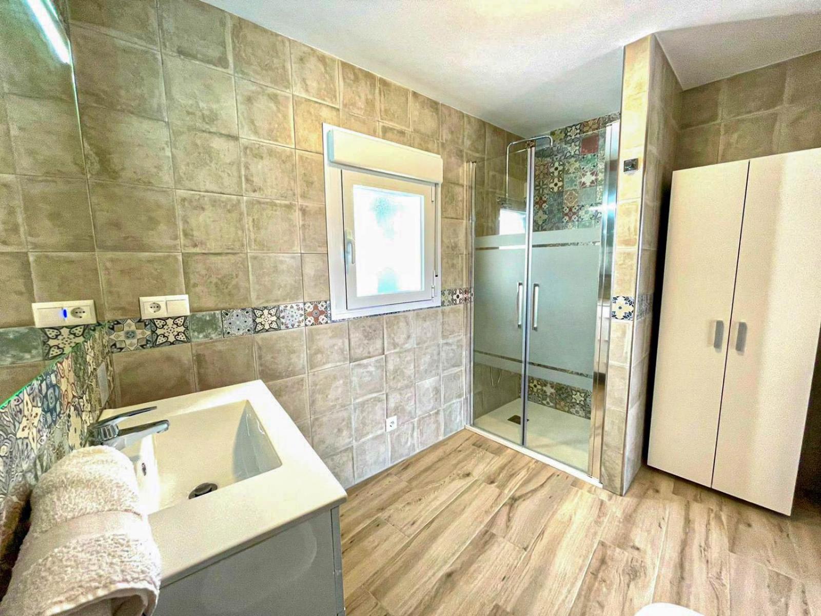 Two-Bedroom House photo 2