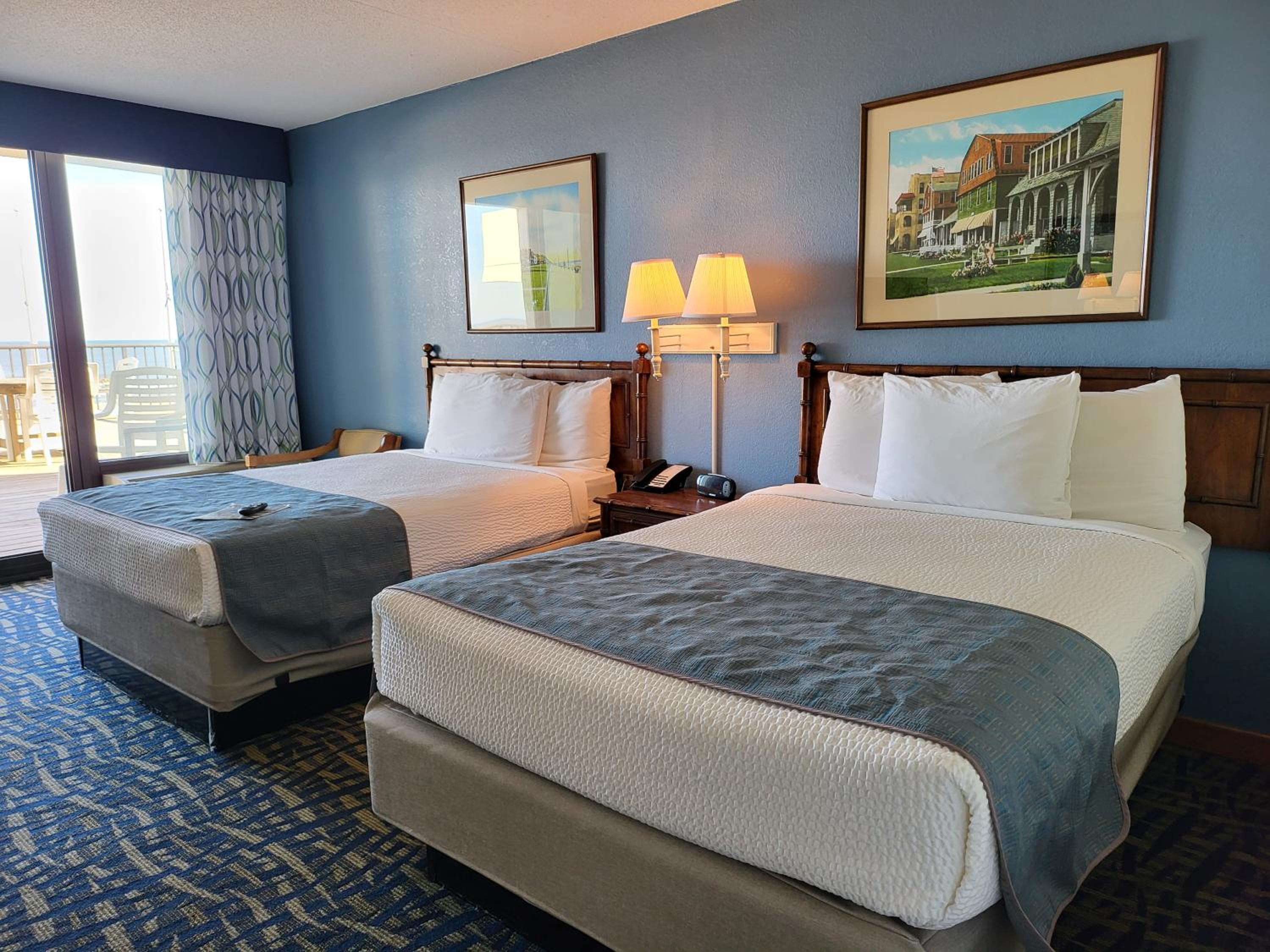 Standard room with Two Double Beds - Oceanfront - Private Balcony - Photo 1
