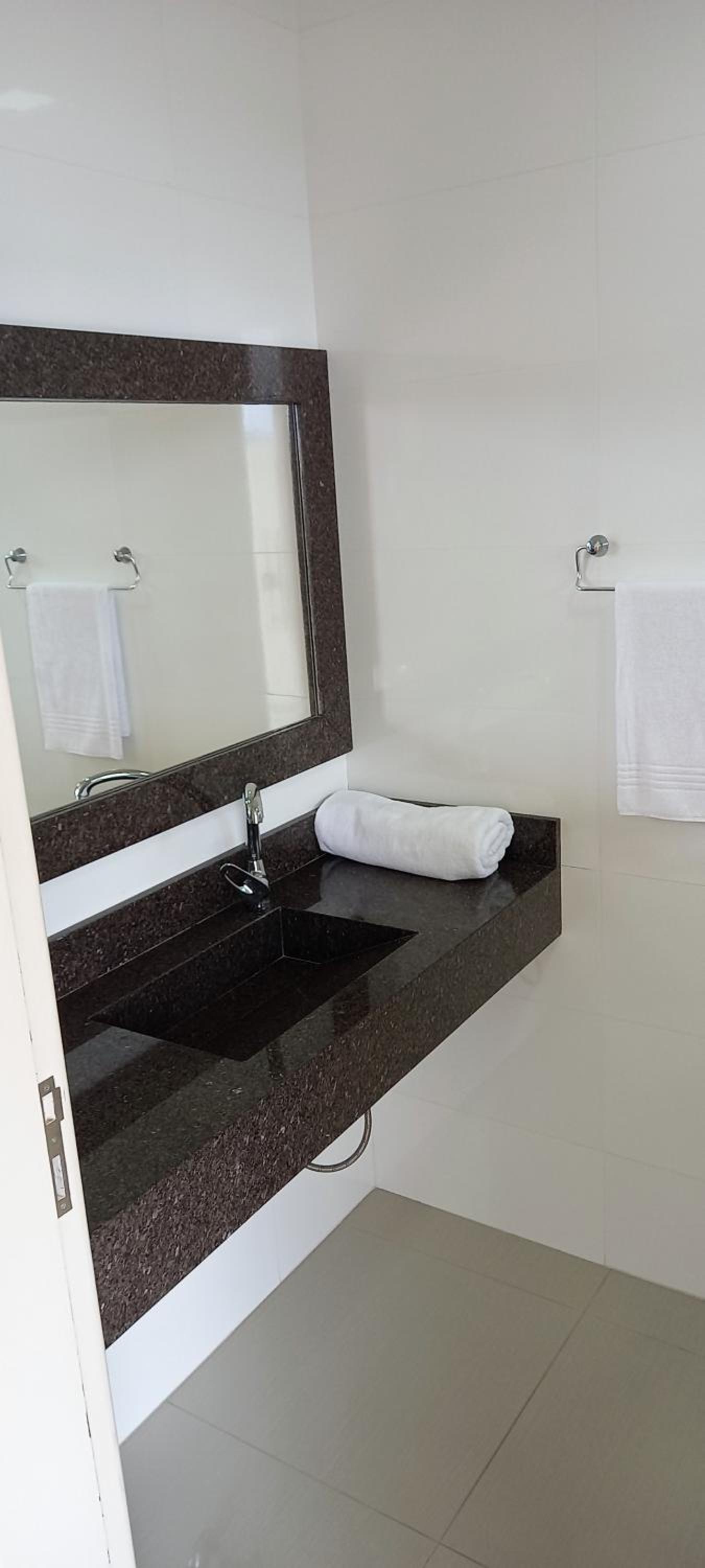 Deluxe Double Room with Balcony - Photo 3