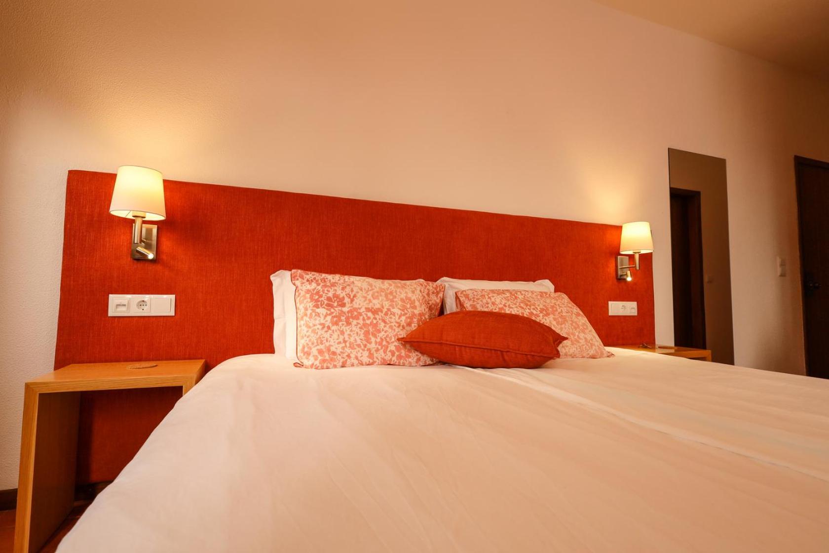 Standard King Room photo 2
