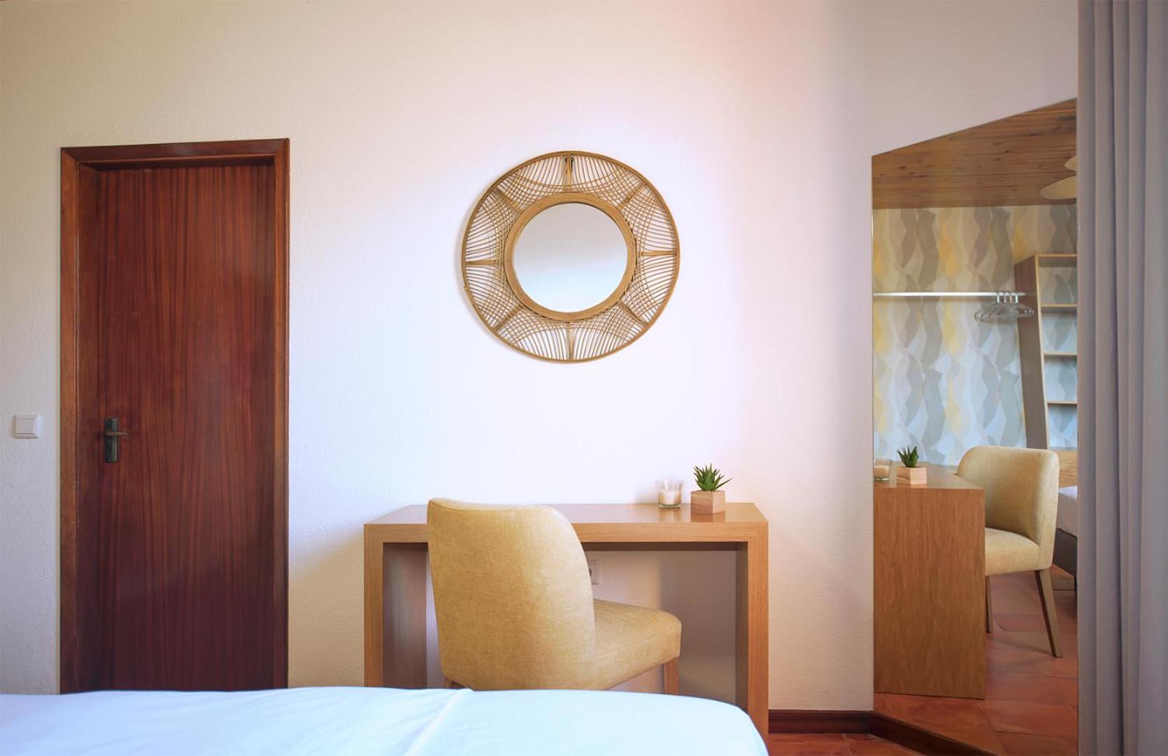 Large Double or Twin Room photo 2