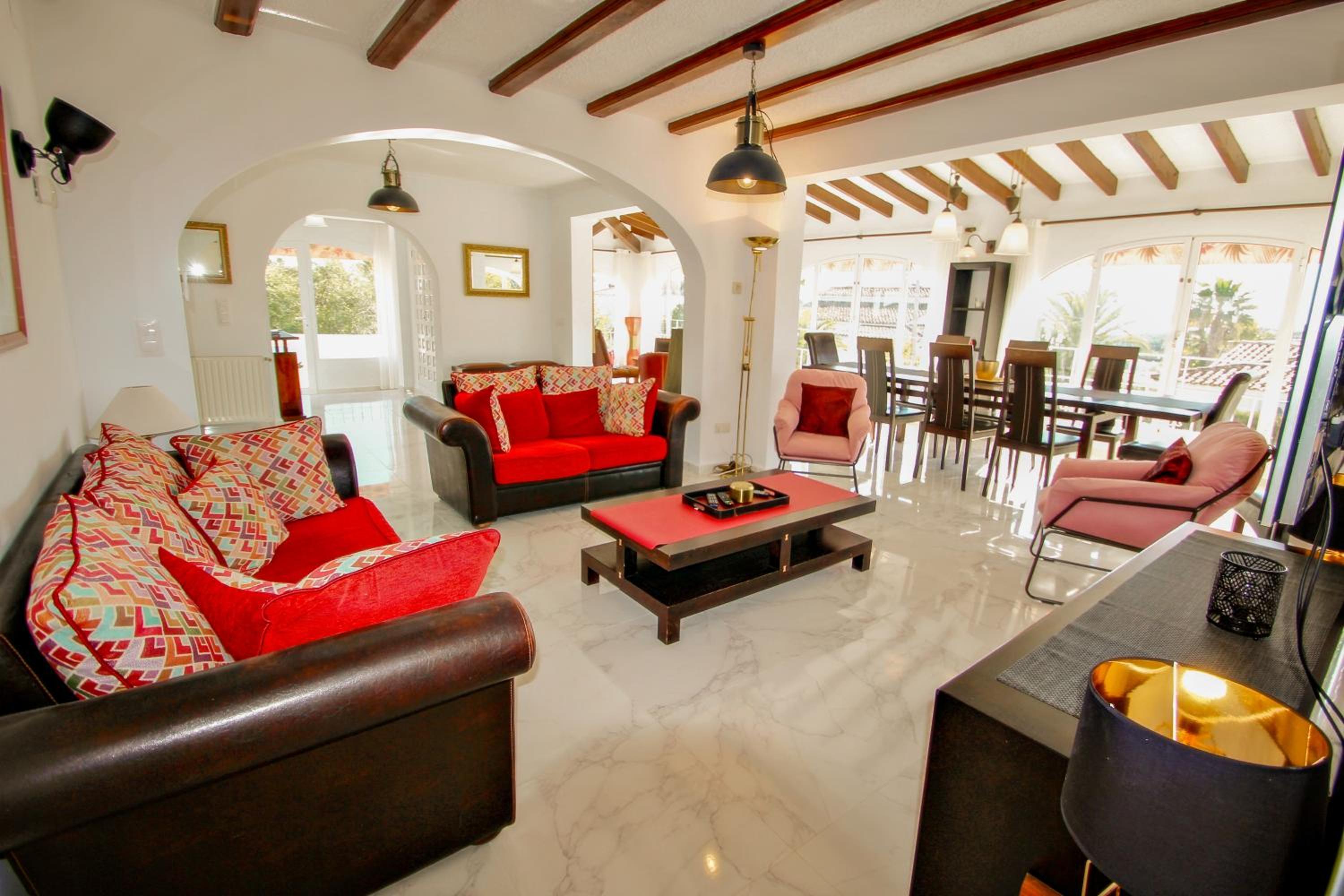 Villa con piscina privada