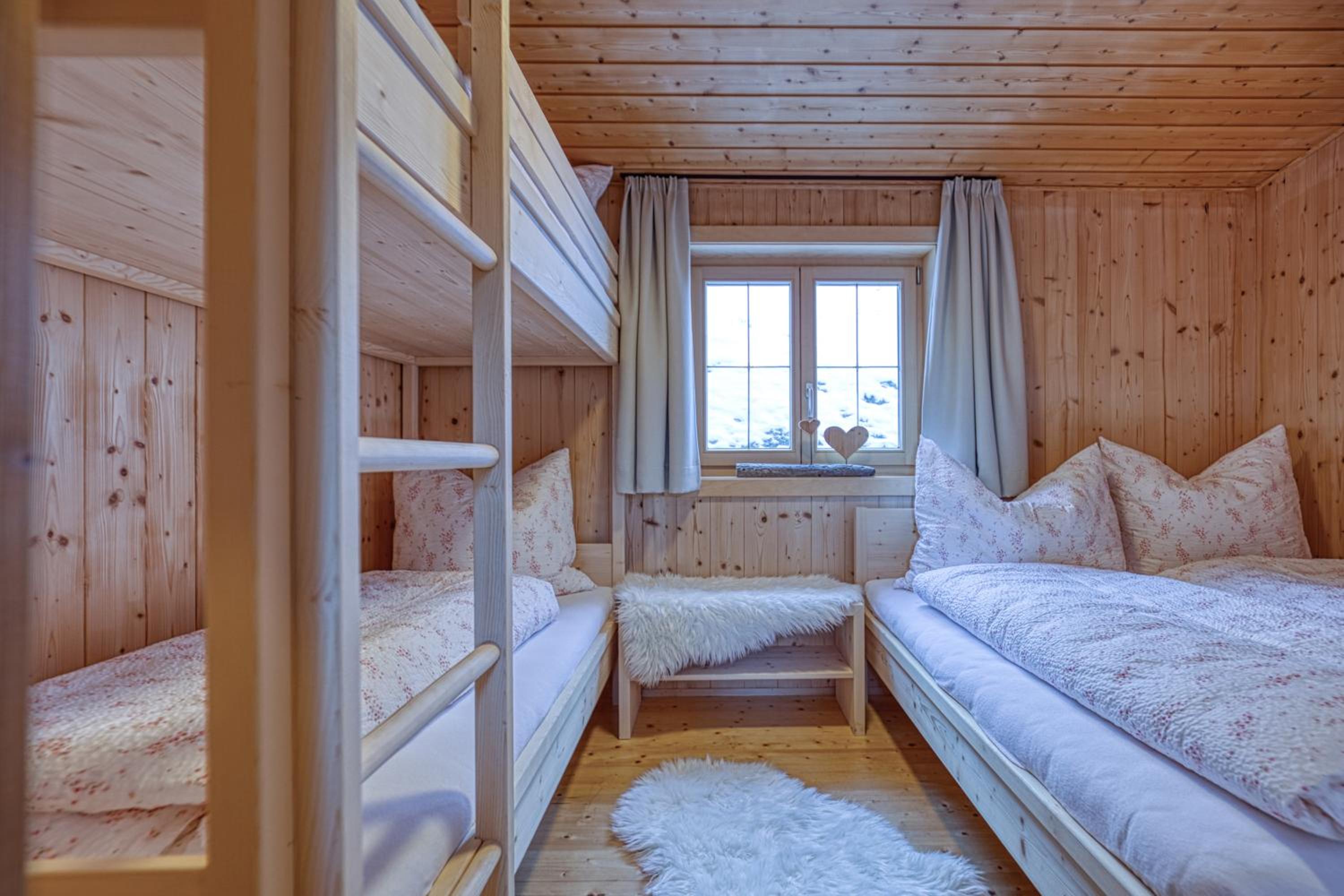 One-Bedroom House photo 1