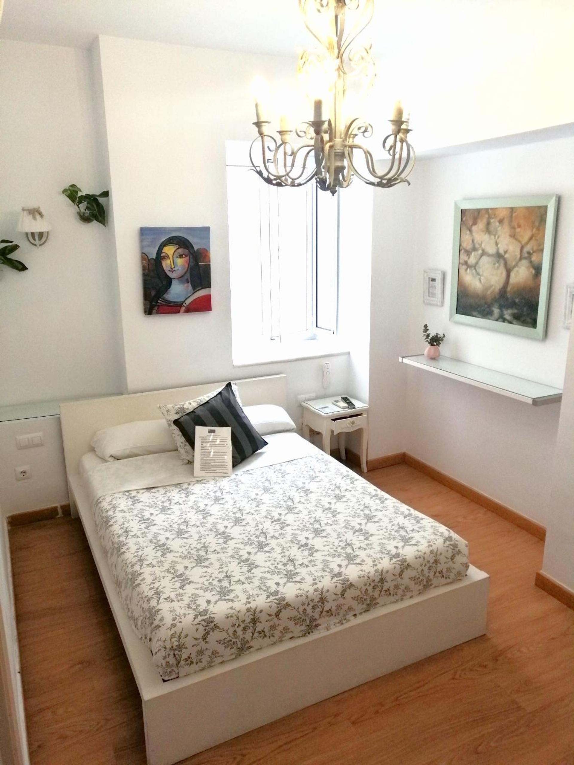 Double Room - Photo 3