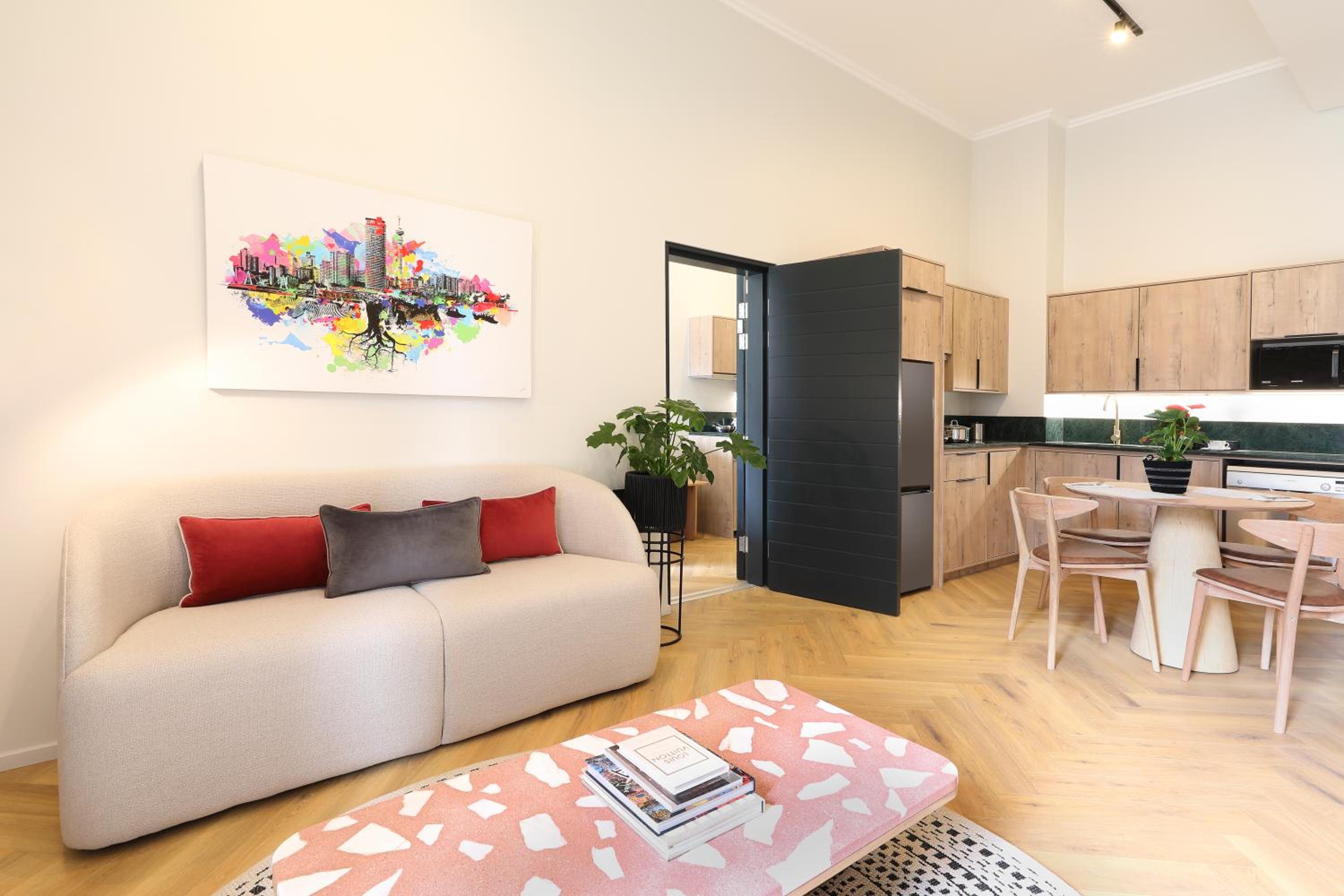 One Bedroom Suite - Photo 14