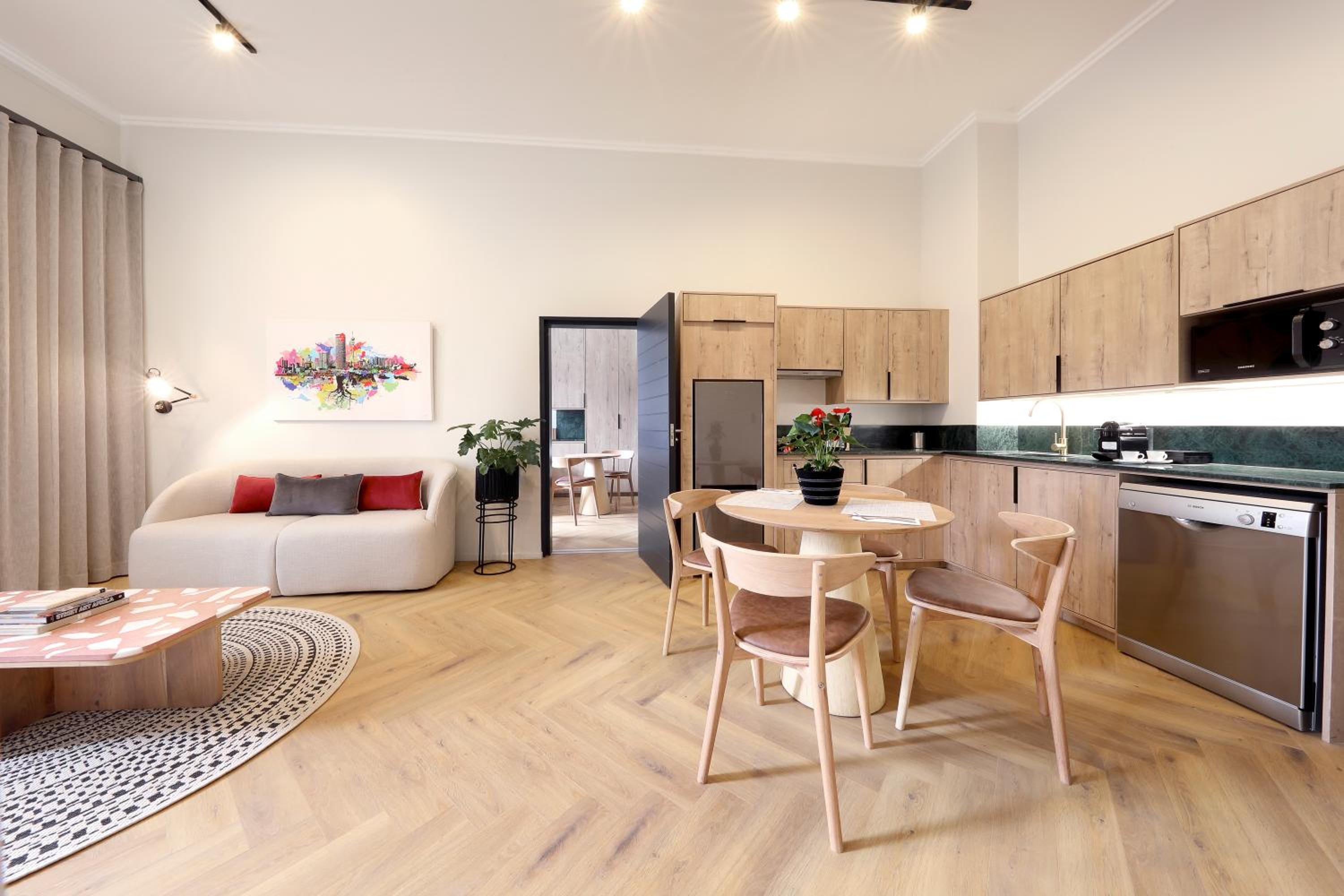 One Bedroom Suite - Photo 9